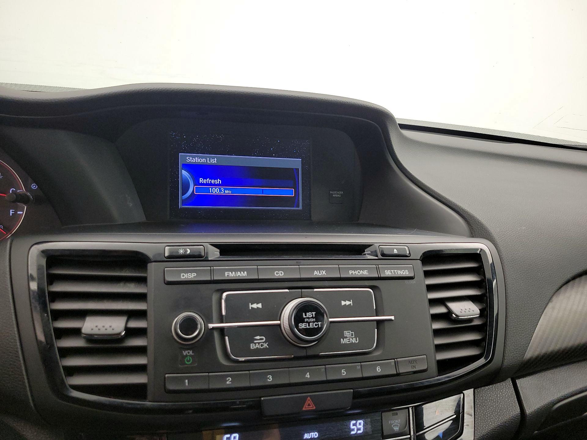 Thumbnail: 2017 Honda Accord - 15