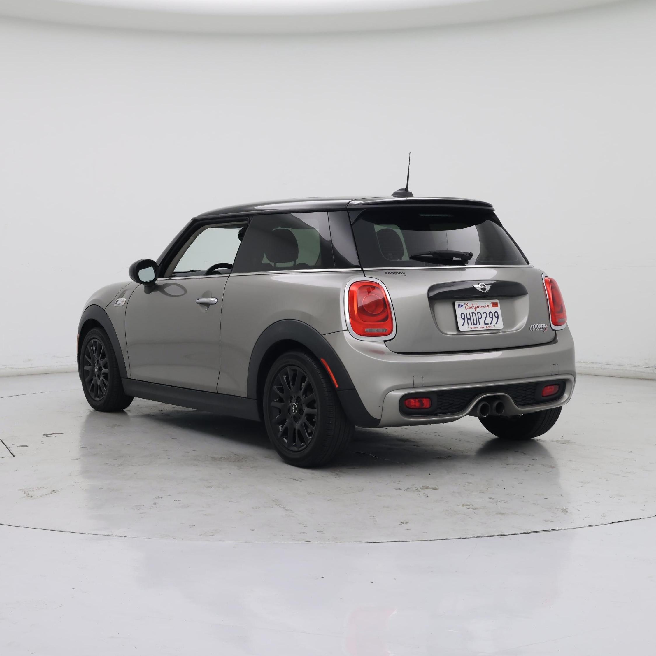 Thumbnail: 2017 MINI Cooper Hardtop - 2