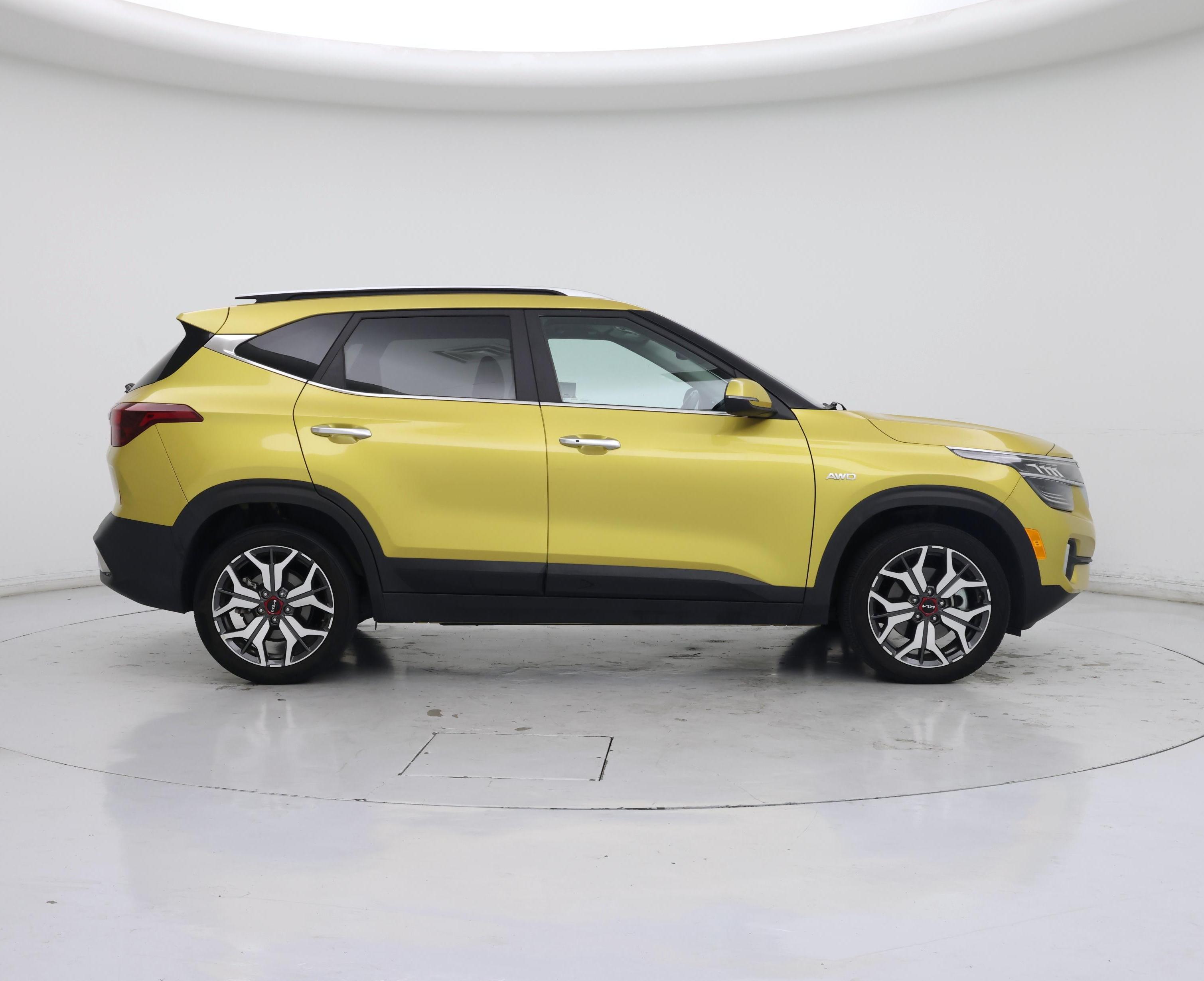 Thumbnail: 2022 Kia Seltos - 7