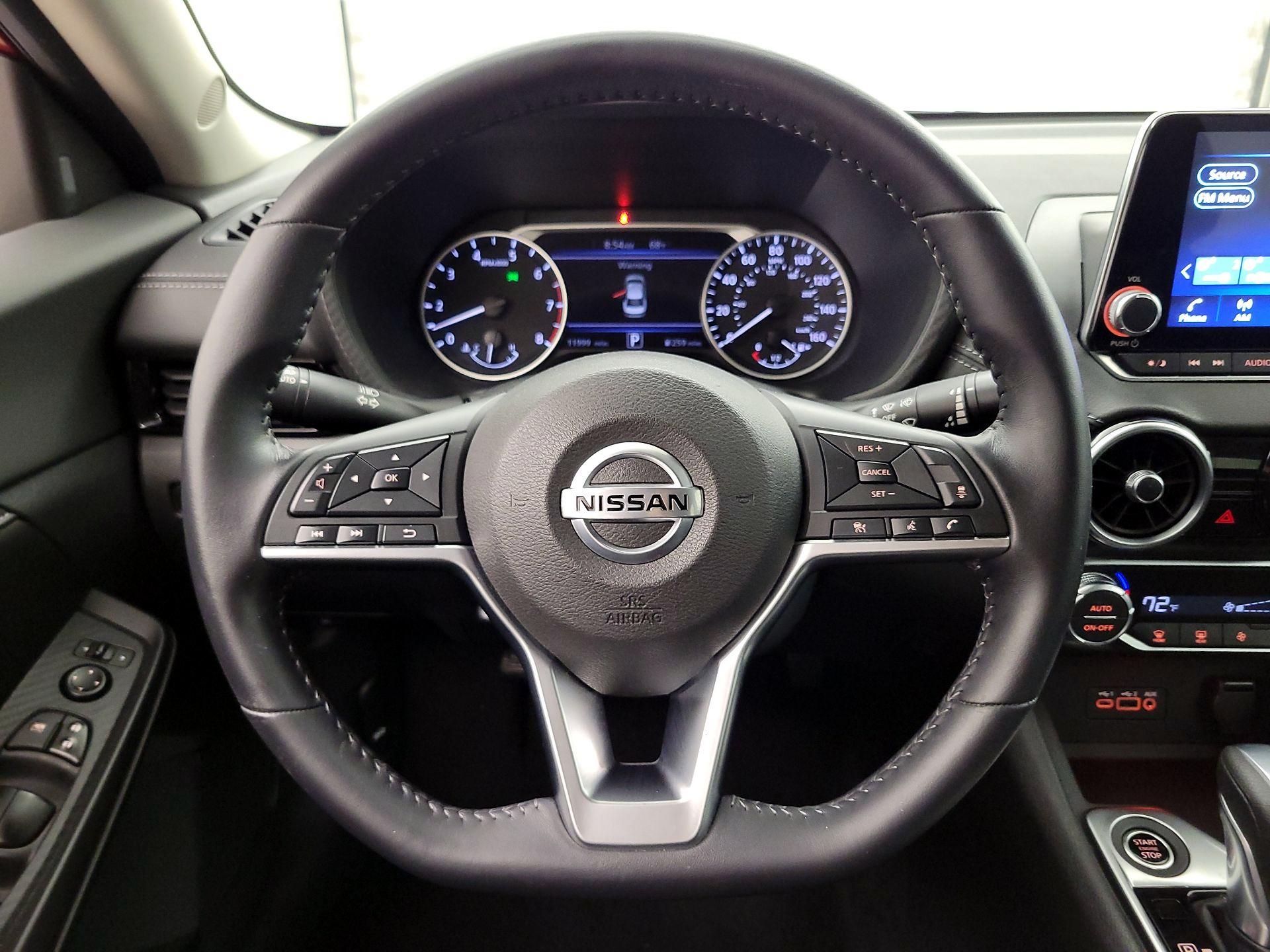 Thumbnail: 2021 Nissan Sentra - 10