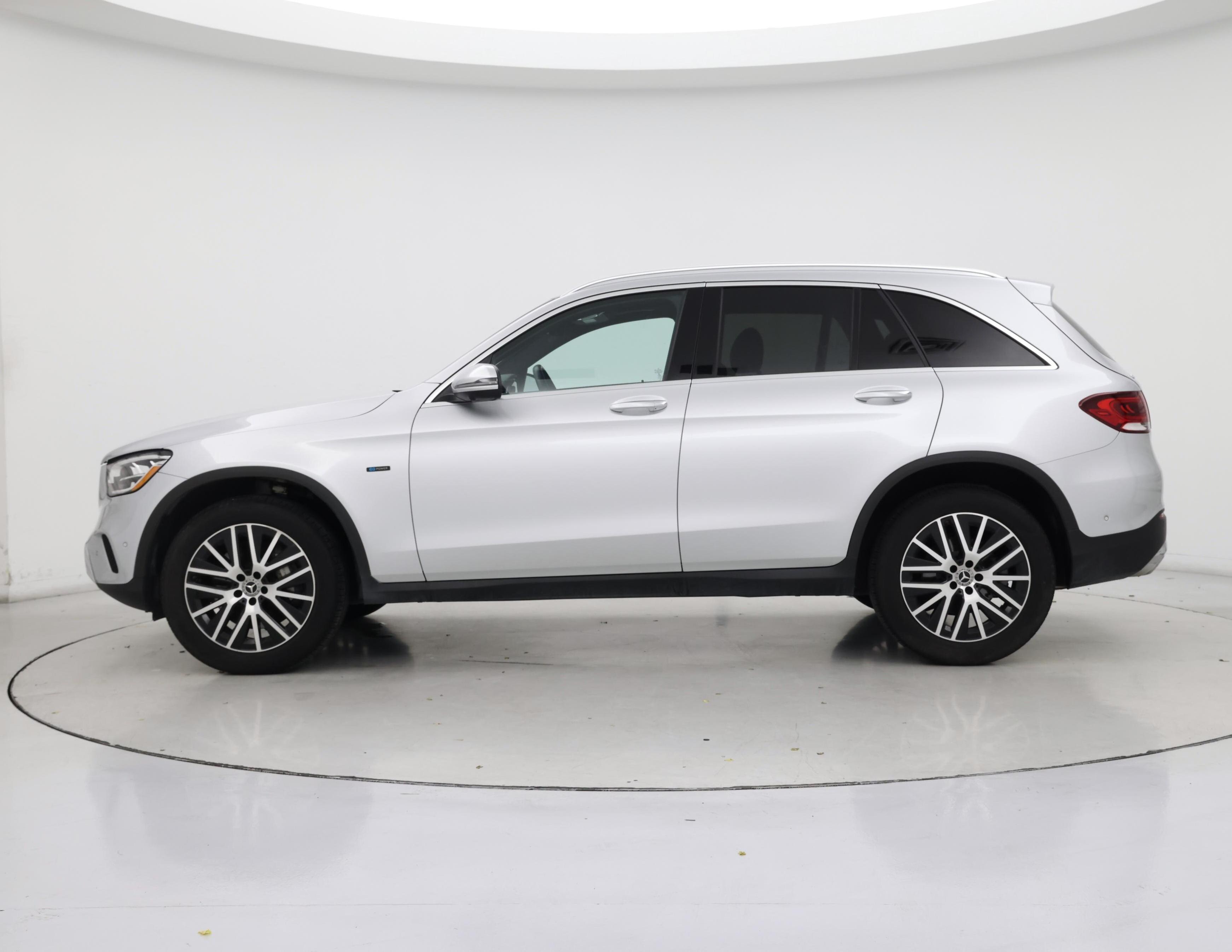 Thumbnail: 2020 Mercedes-Benz GLC - 3