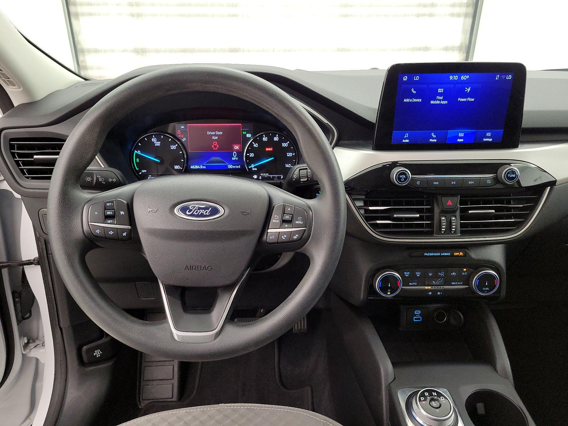 Thumbnail: 2022 Ford Escape - 9