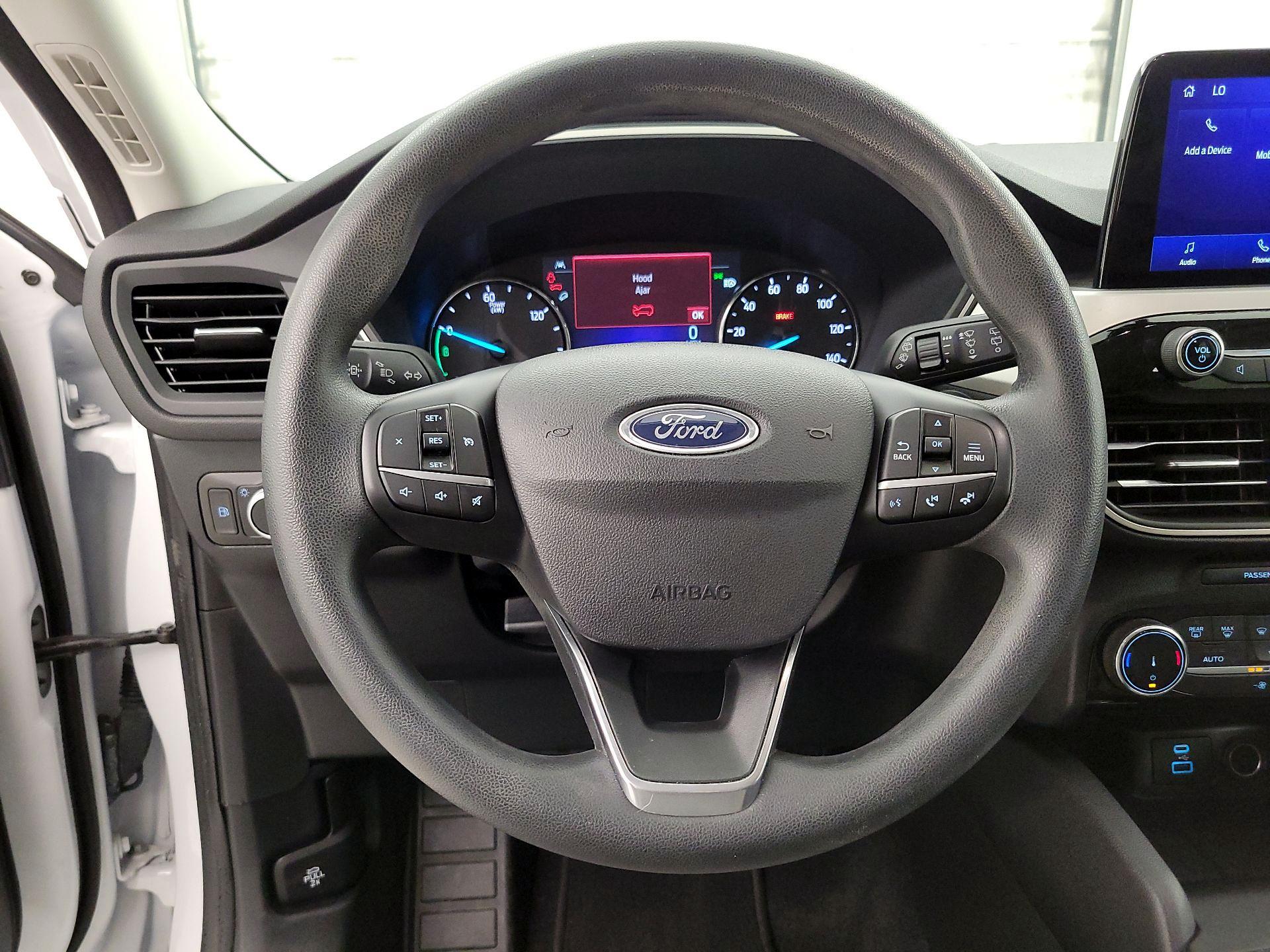 Thumbnail: 2022 Ford Escape - 10