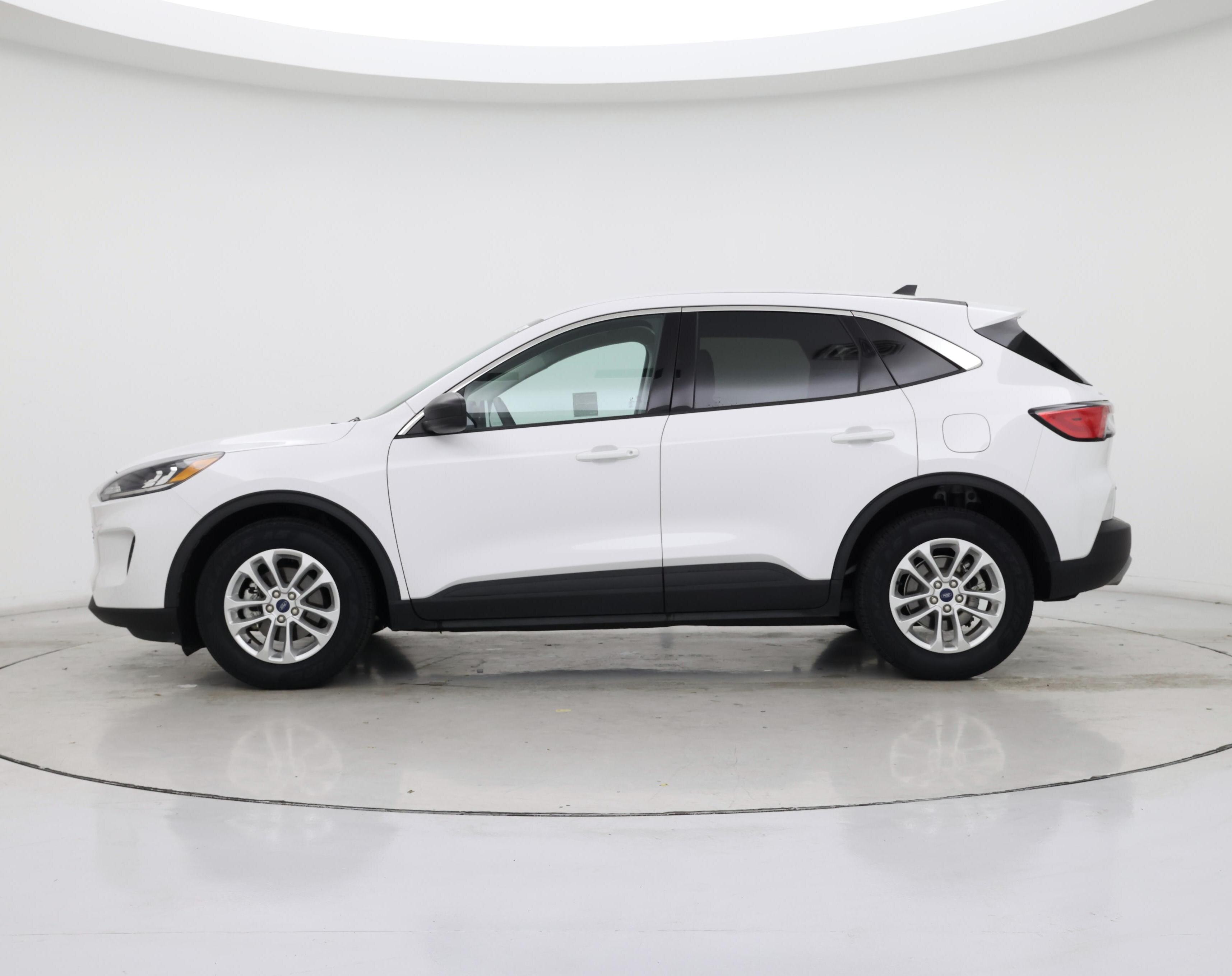 Thumbnail: 2022 Ford Escape - 3