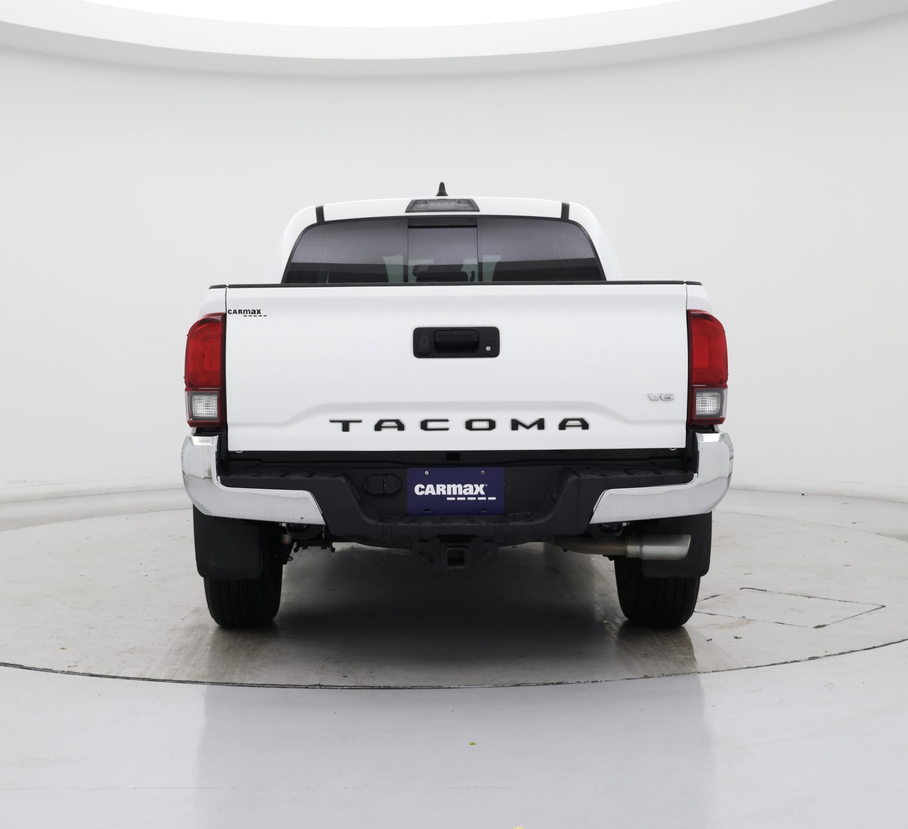 Thumbnail: 2022 Toyota Tacoma - 6