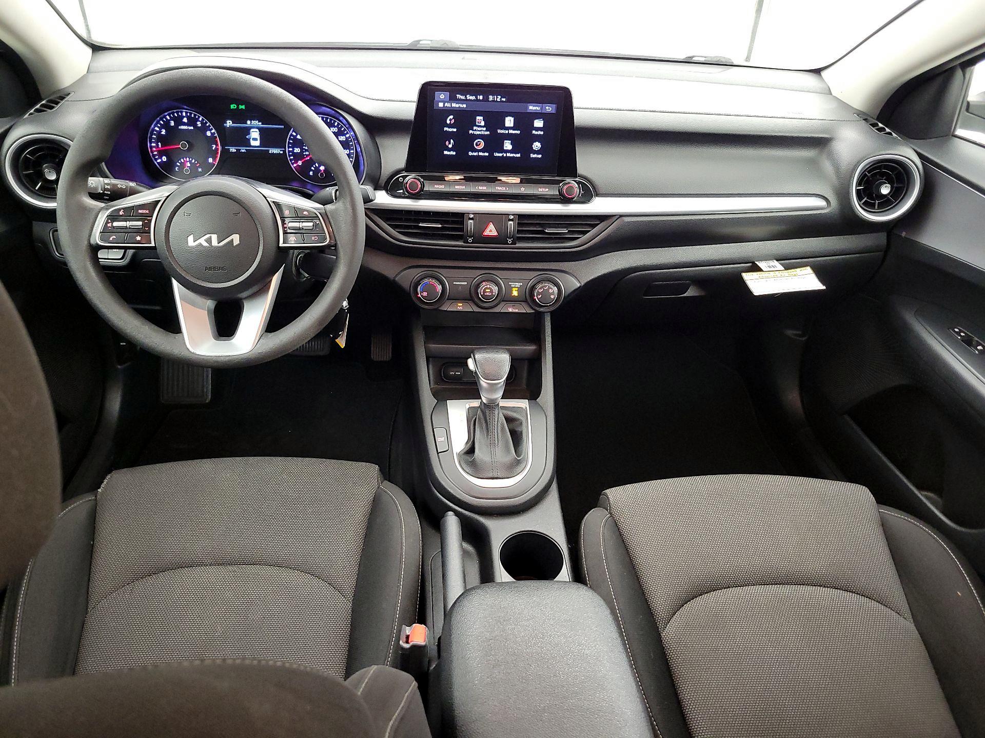 Thumbnail: 2023 Kia Forte - 9
