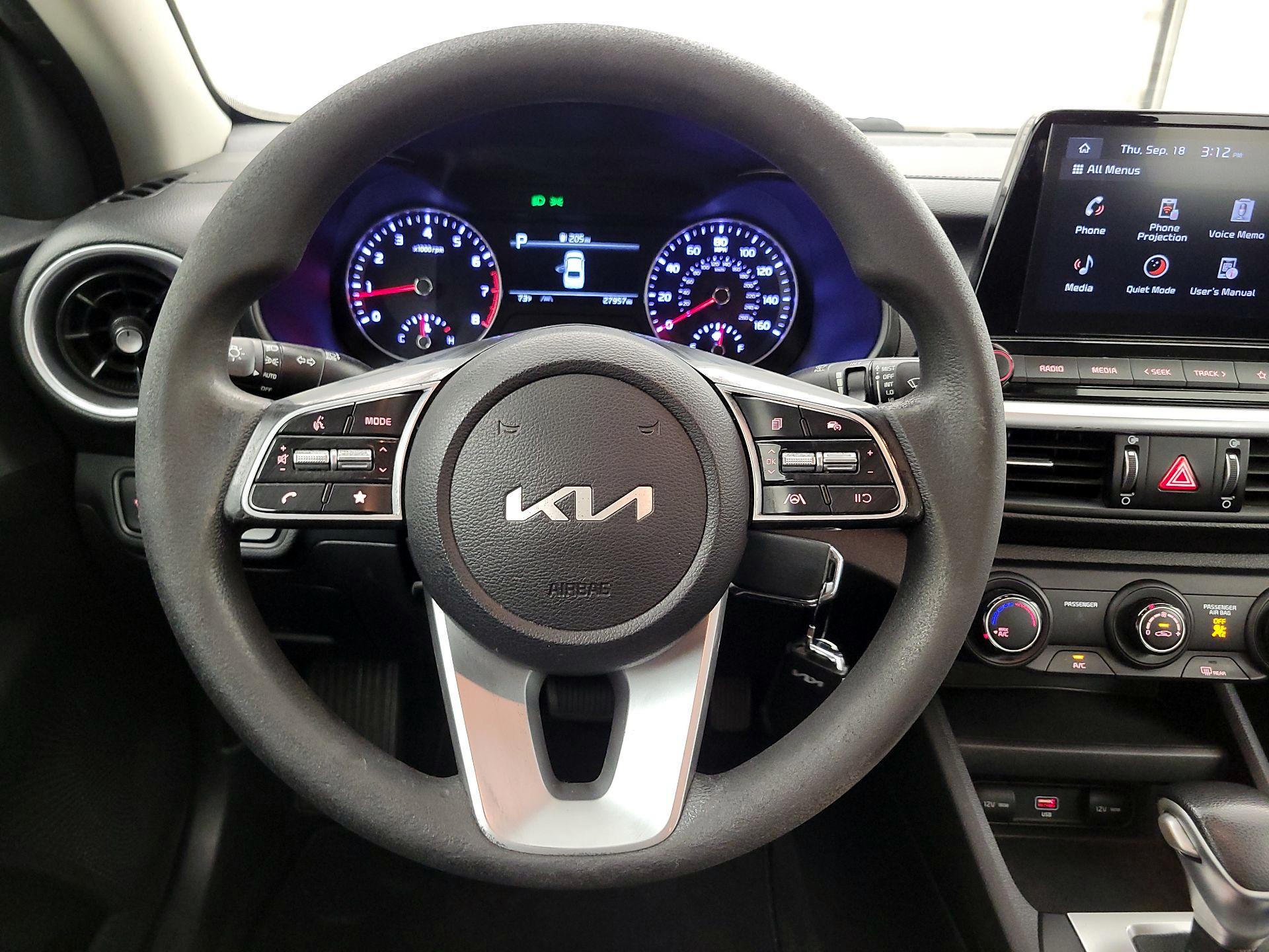 Thumbnail: 2023 Kia Forte - 10
