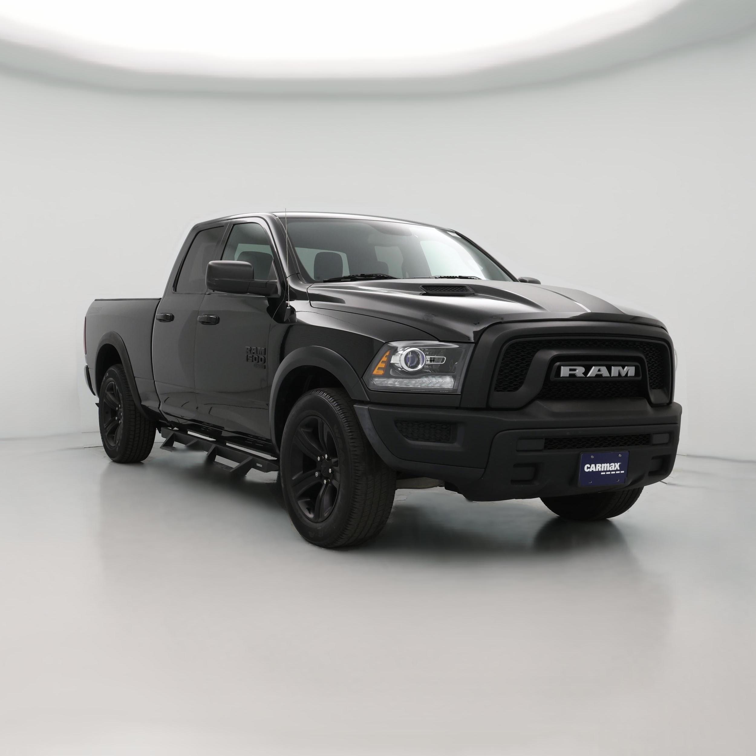 Thumbnail: 2021 RAM 1500 Classic - 1