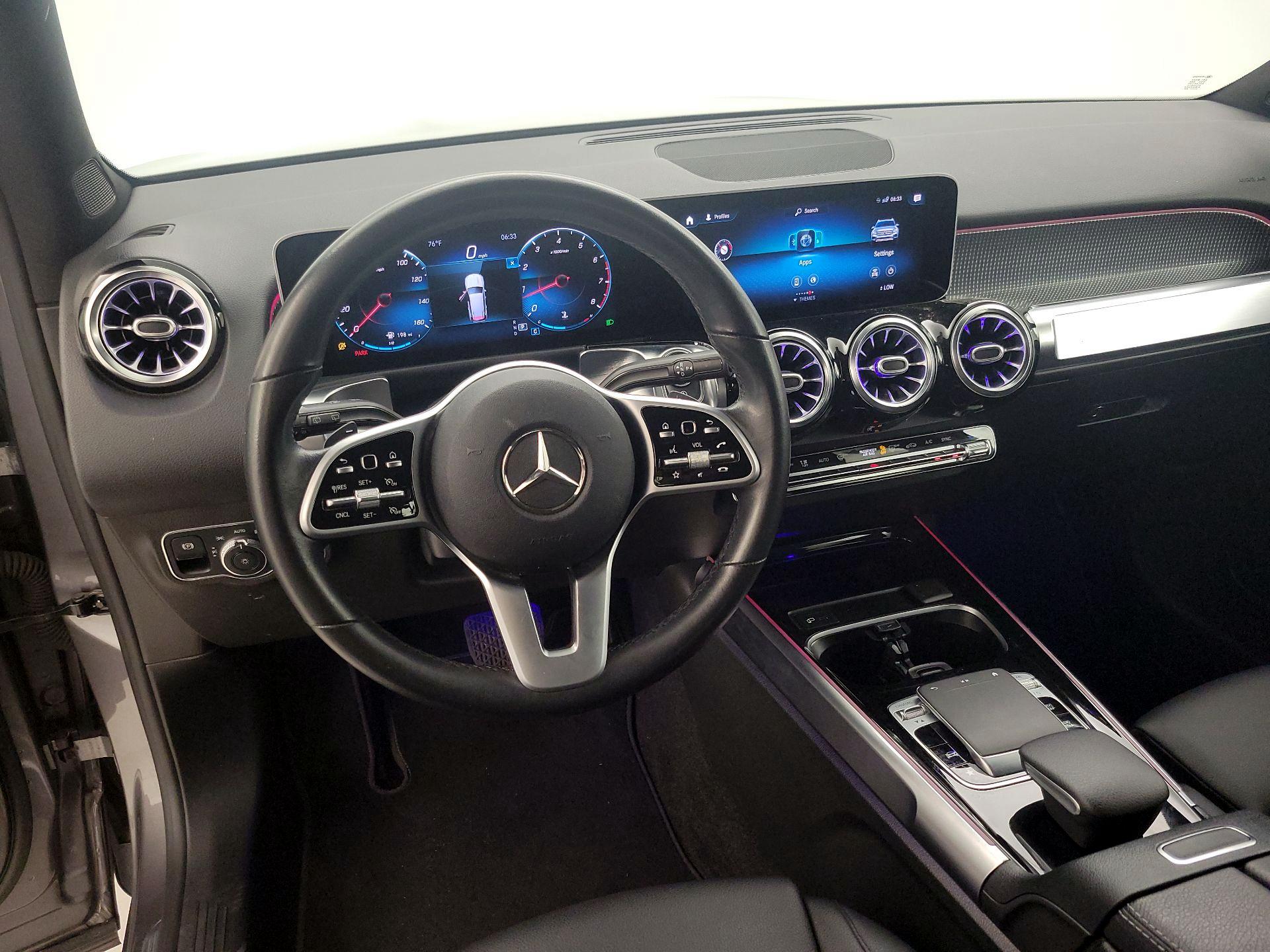 Thumbnail: 2020 Mercedes-Benz GLB - 9