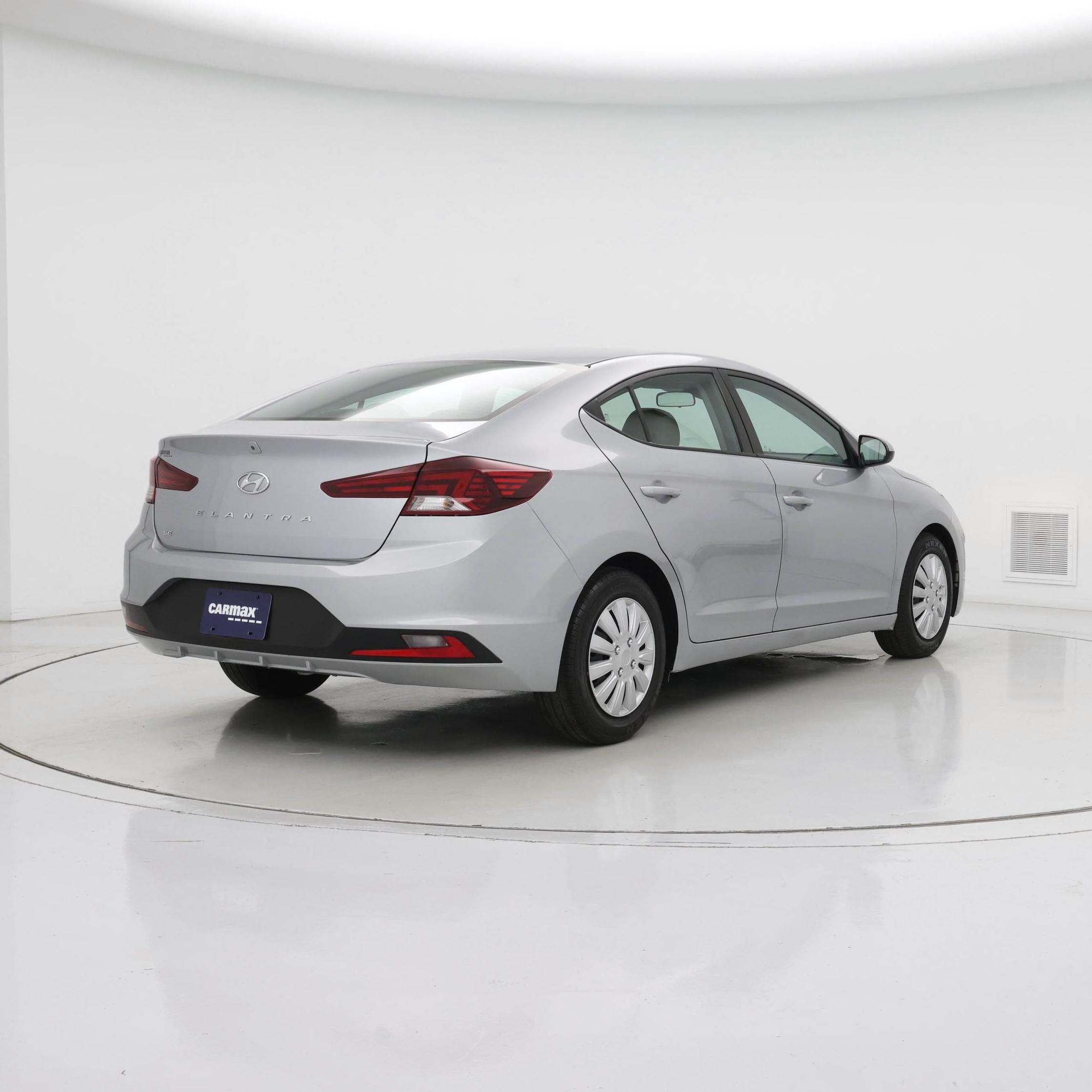 Thumbnail: 2020 Hyundai Elantra - 8