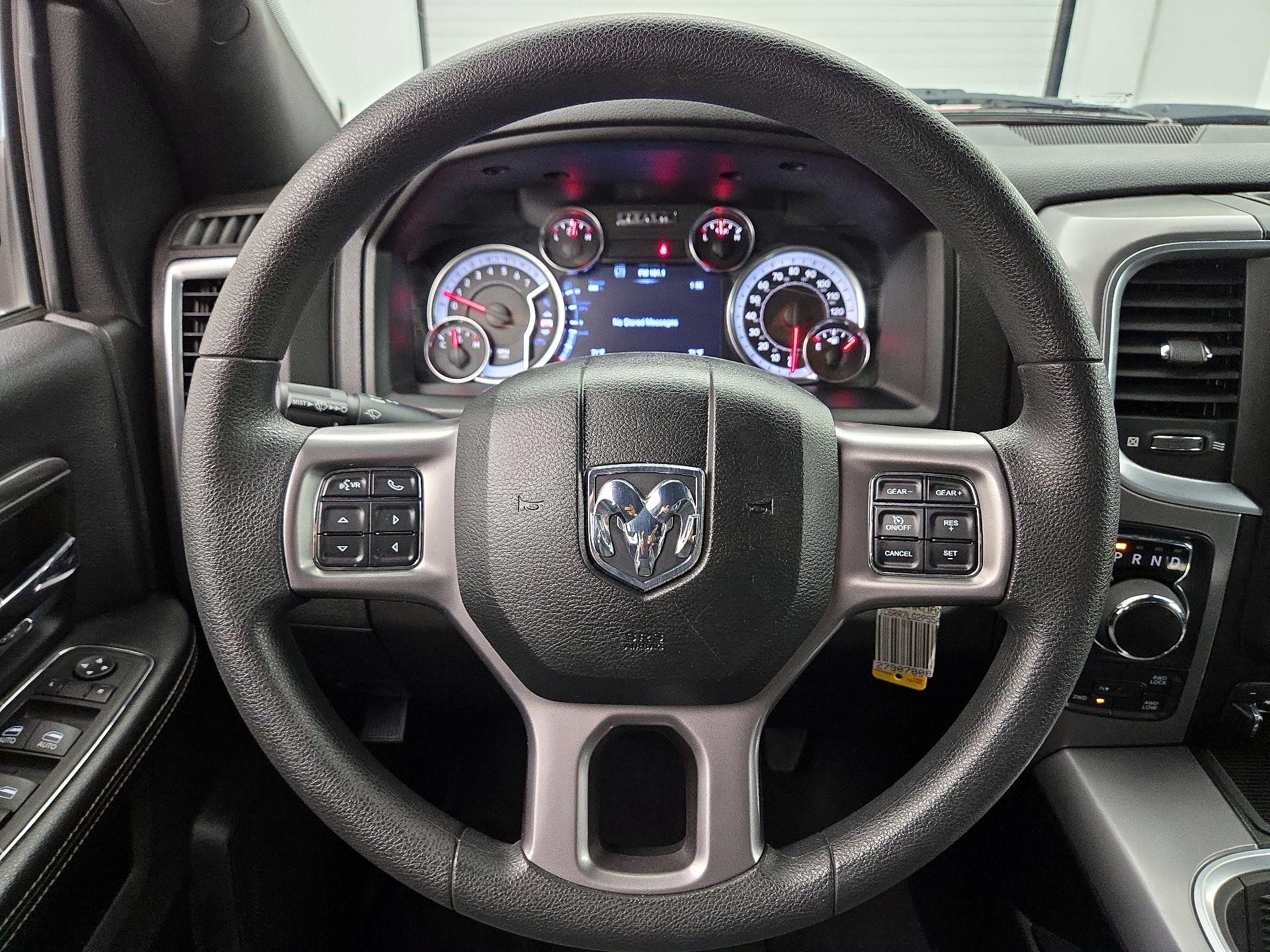 Thumbnail: 2023 RAM 1500 Classic - 10