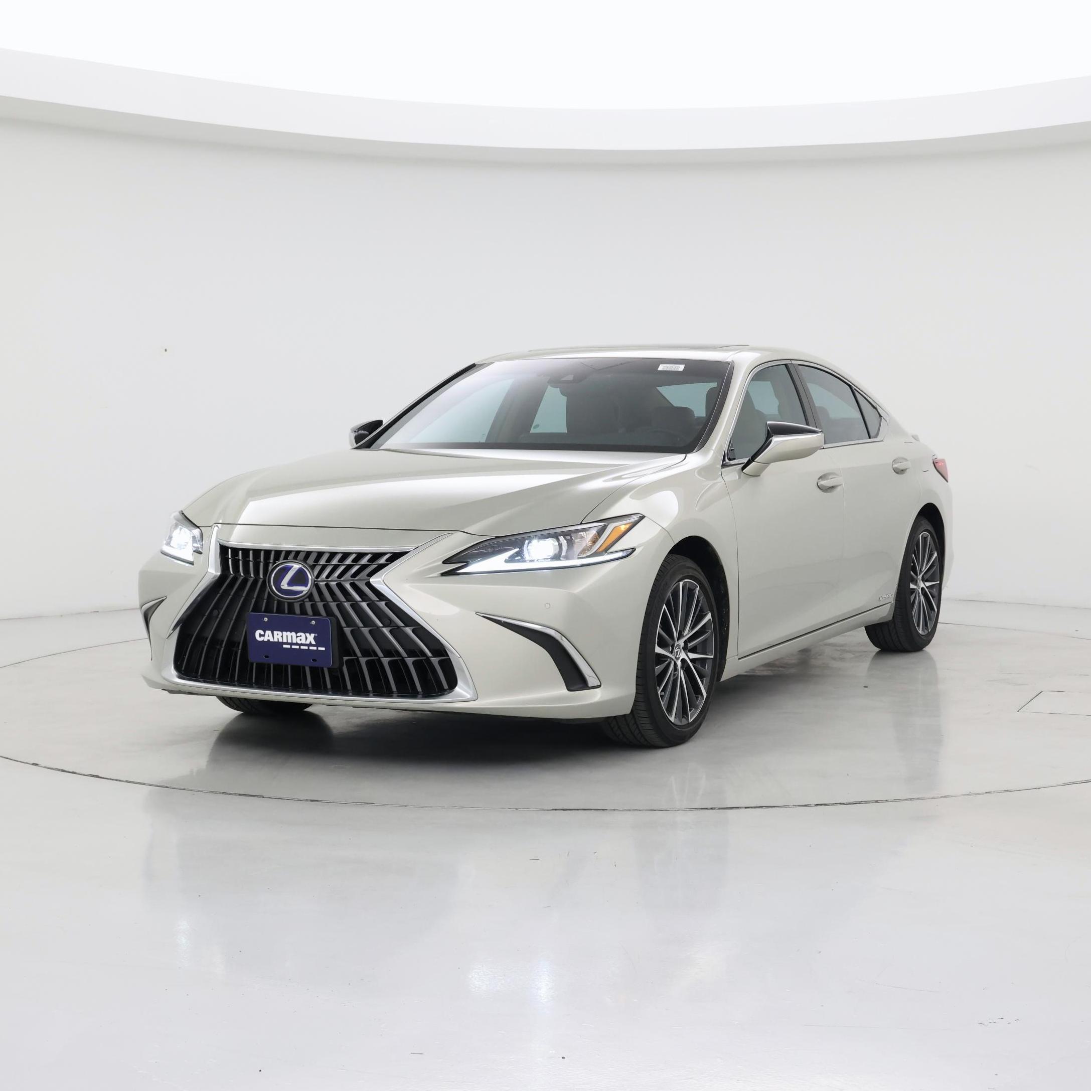 Thumbnail: 2022 Lexus ES - 4