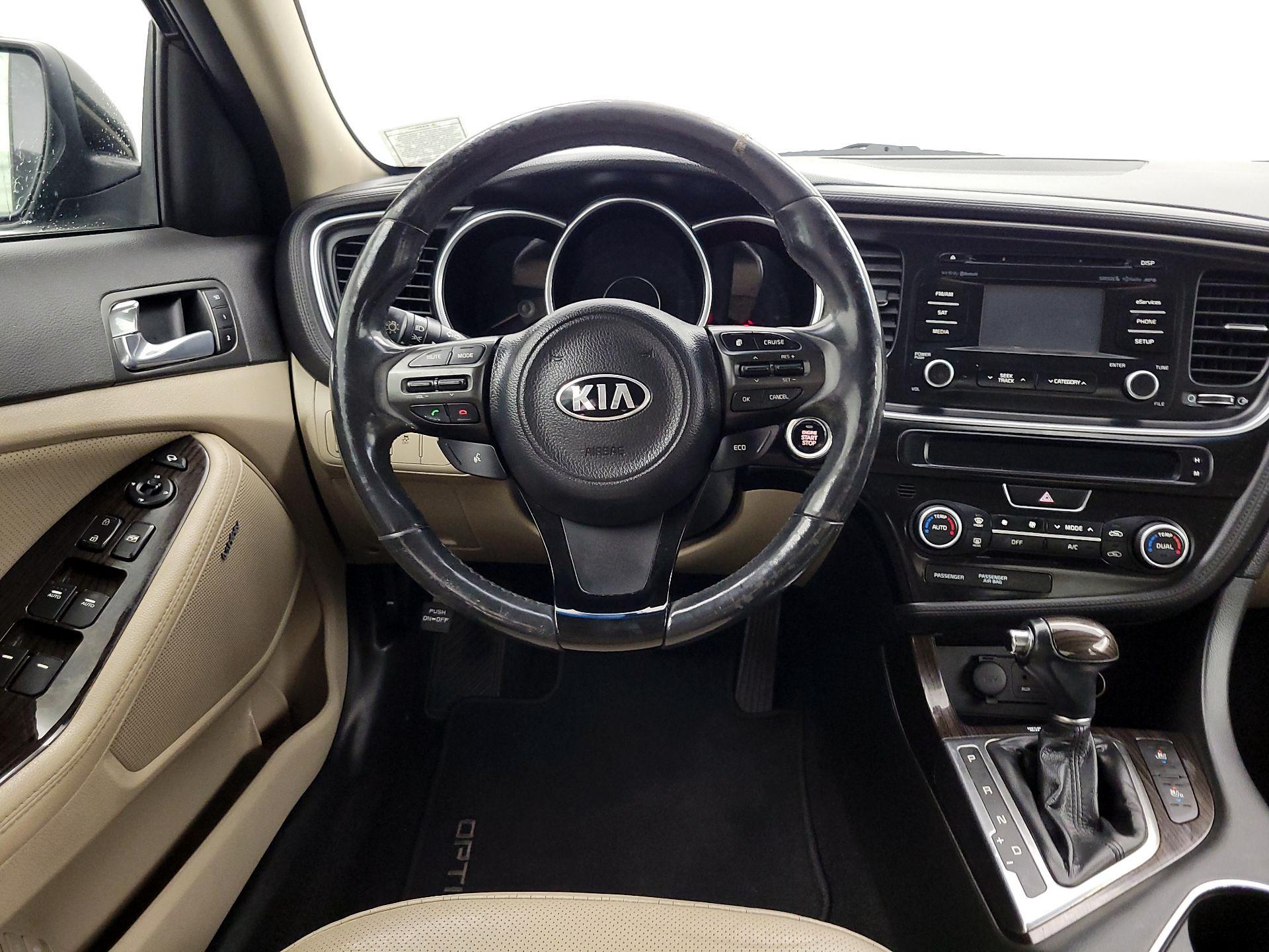 Thumbnail: 2015 Kia Optima - 10