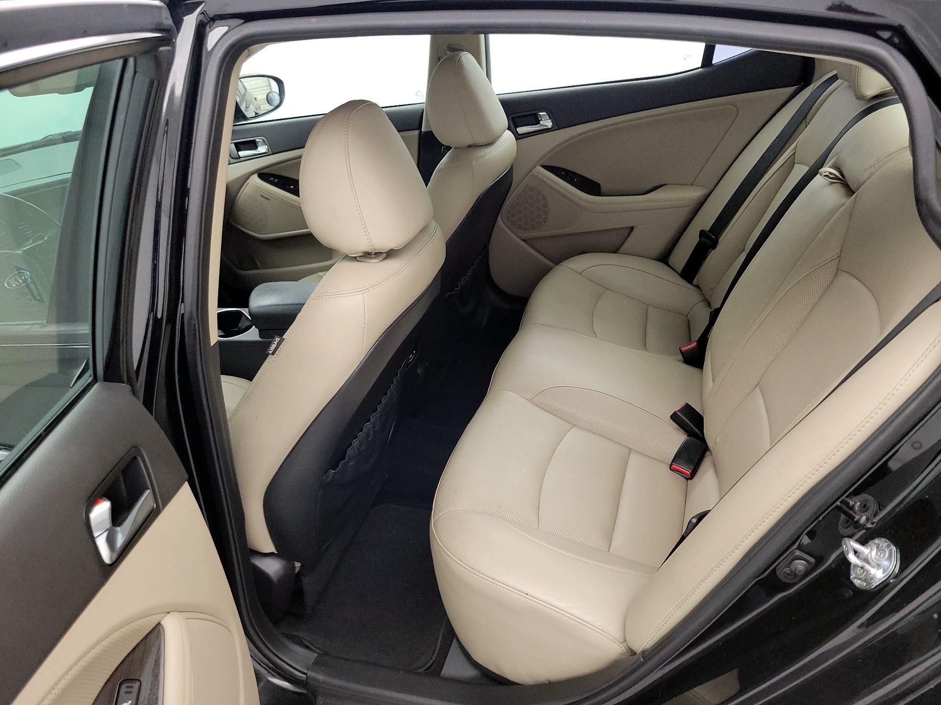 Thumbnail: 2015 Kia Optima - 19