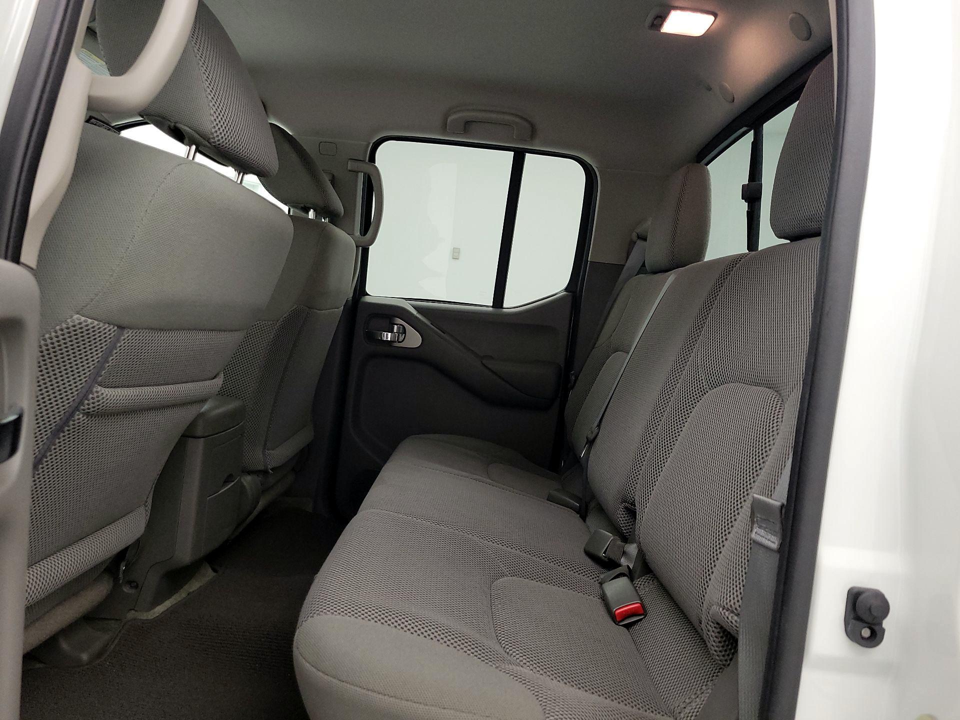 Thumbnail: 2017 Nissan Frontier - 18