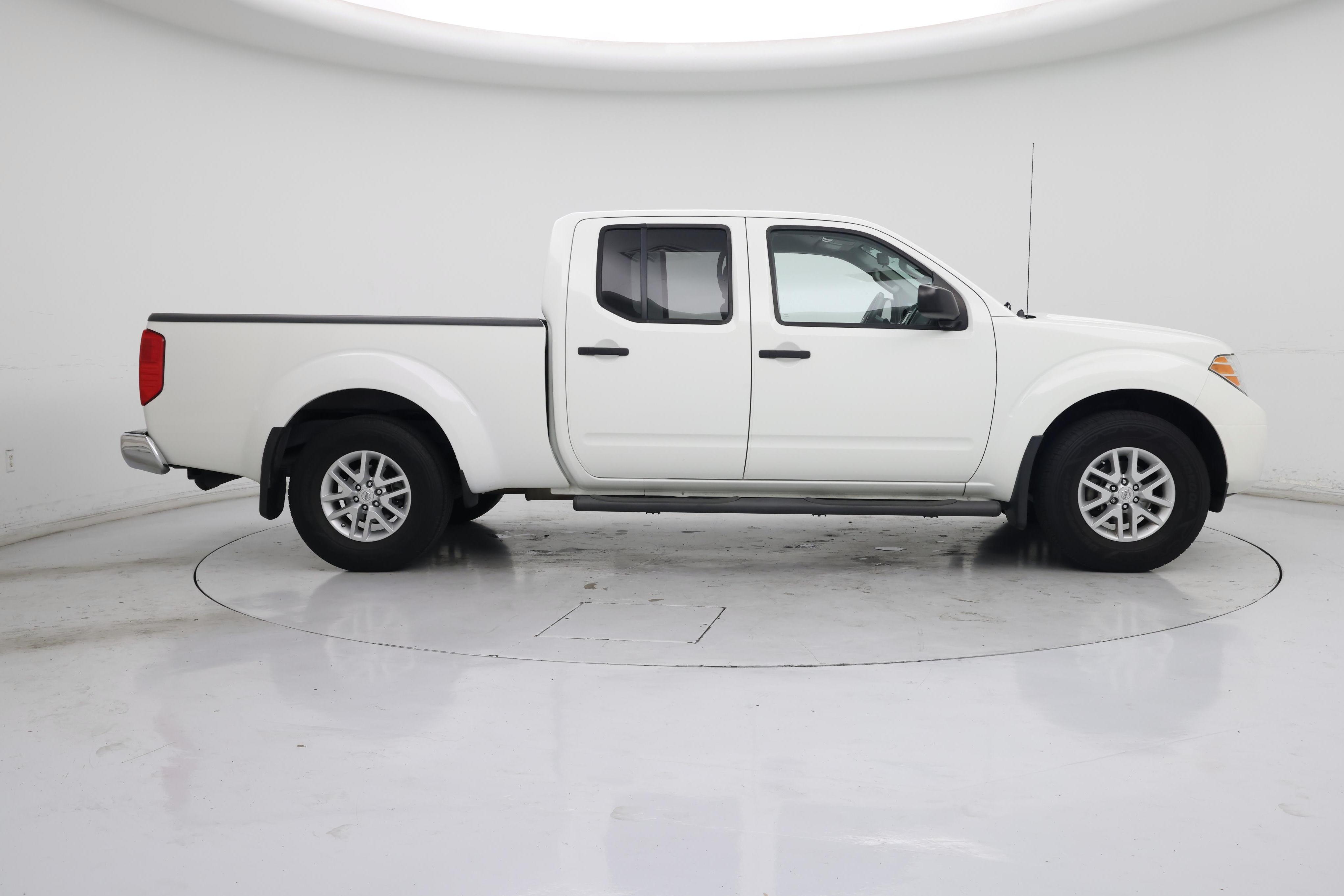 Thumbnail: 2017 Nissan Frontier - 7