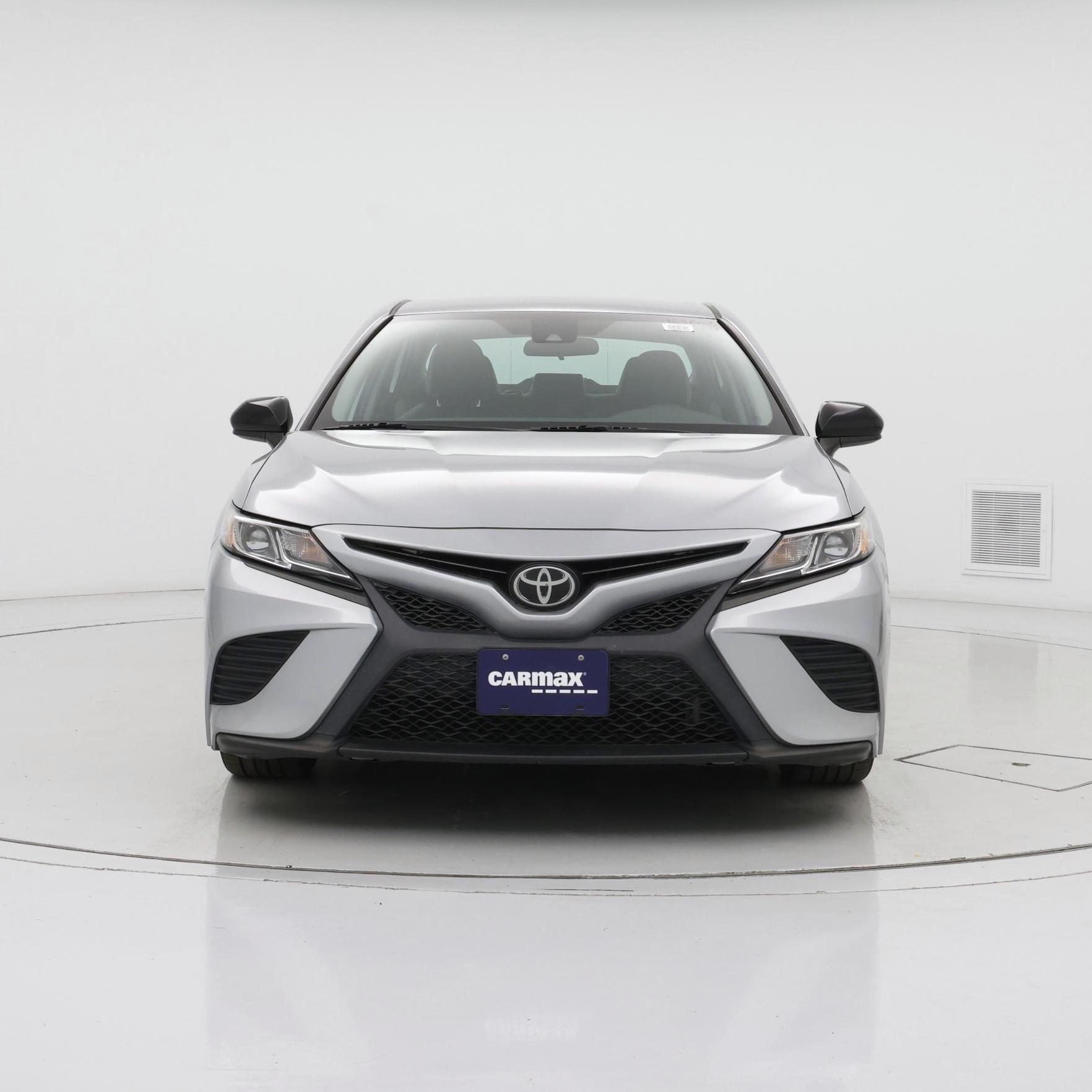 Thumbnail: 2020 Toyota Camry - 5