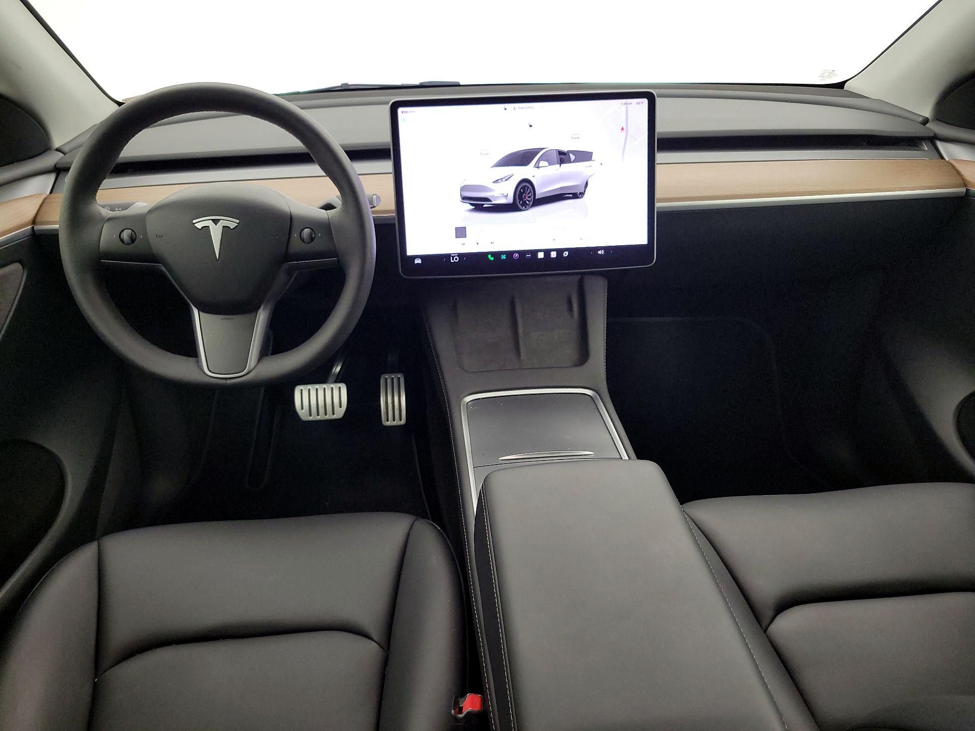Thumbnail: 2023 Tesla Model Y - 9