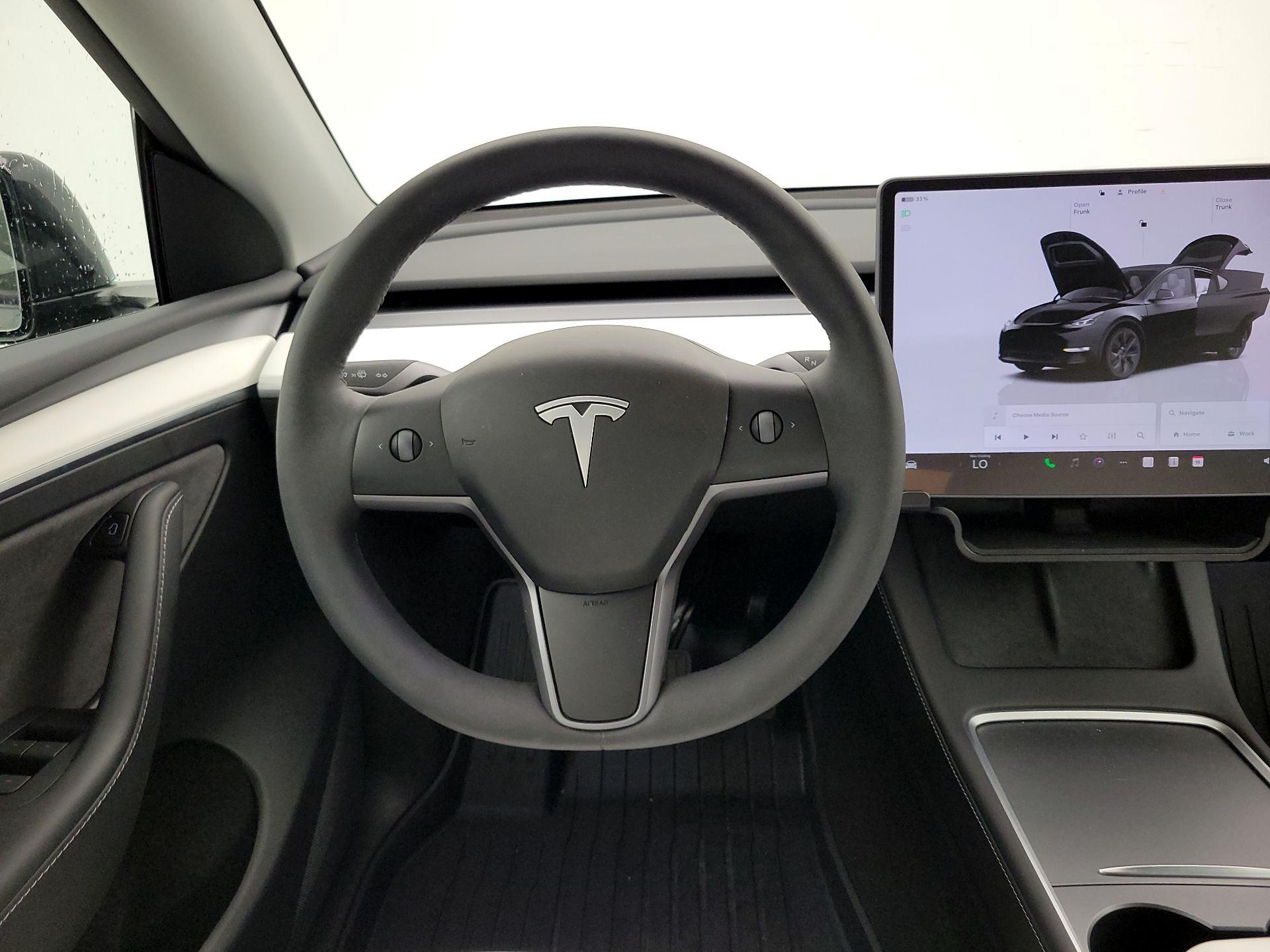 Thumbnail: 2024 Tesla Model Y - 10