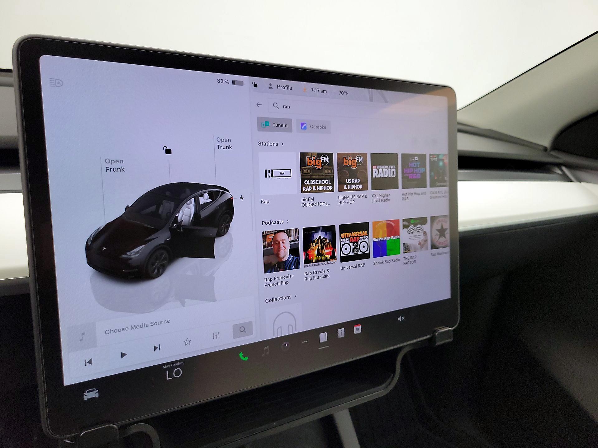 Thumbnail: 2024 Tesla Model Y - 15