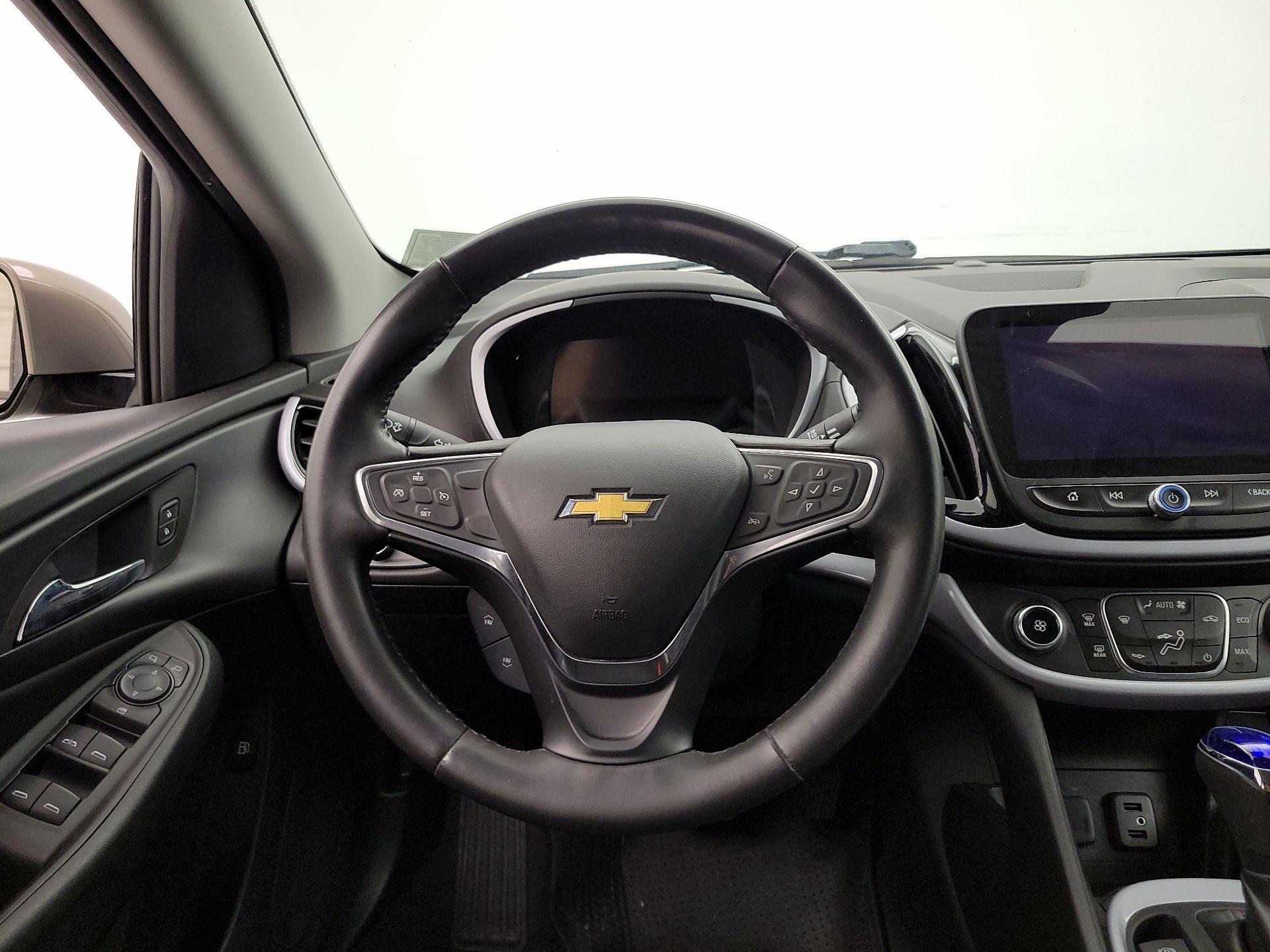 Thumbnail: 2017 Chevrolet Volt - 10