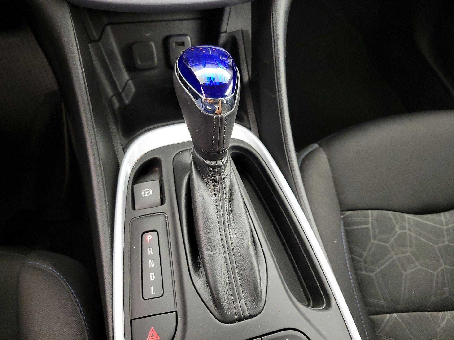 Thumbnail: 2017 Chevrolet Volt - 18