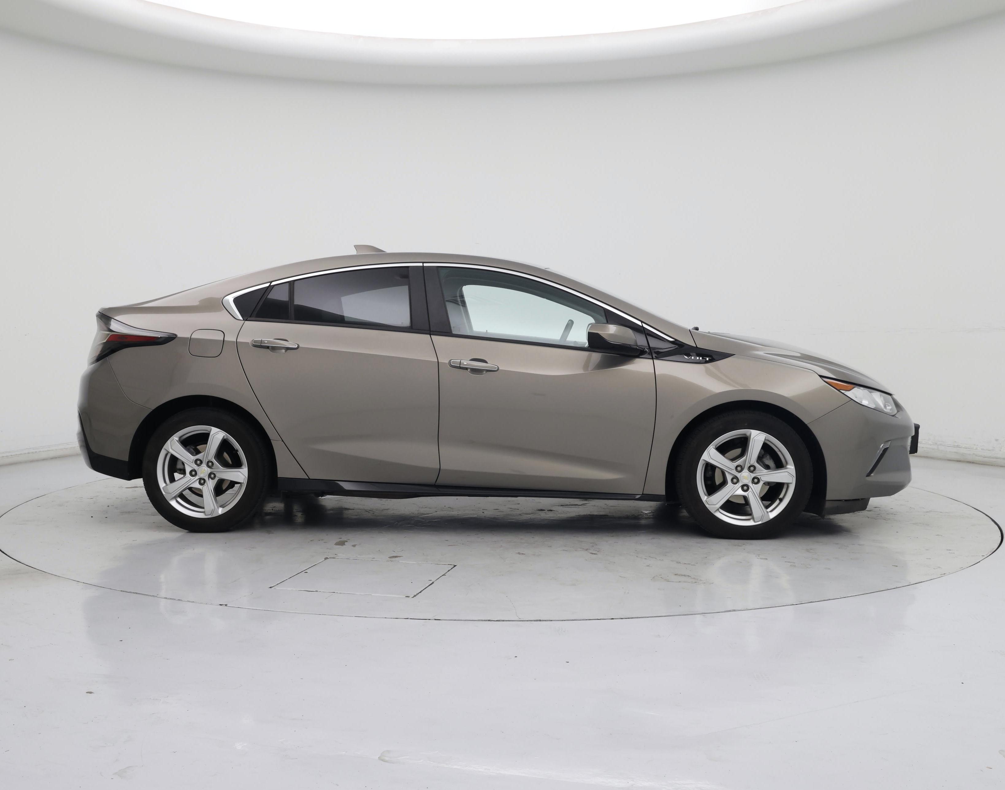Thumbnail: 2017 Chevrolet Volt - 7