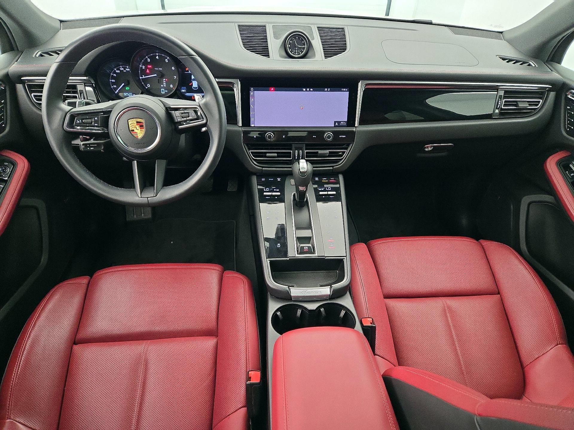 Thumbnail: 2022 Porsche Macan - 9
