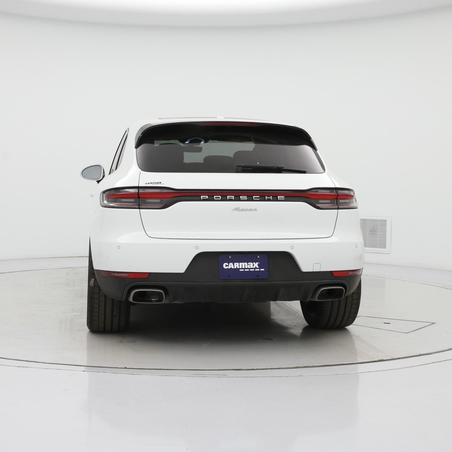 Thumbnail: 2021 Porsche Macan - 6