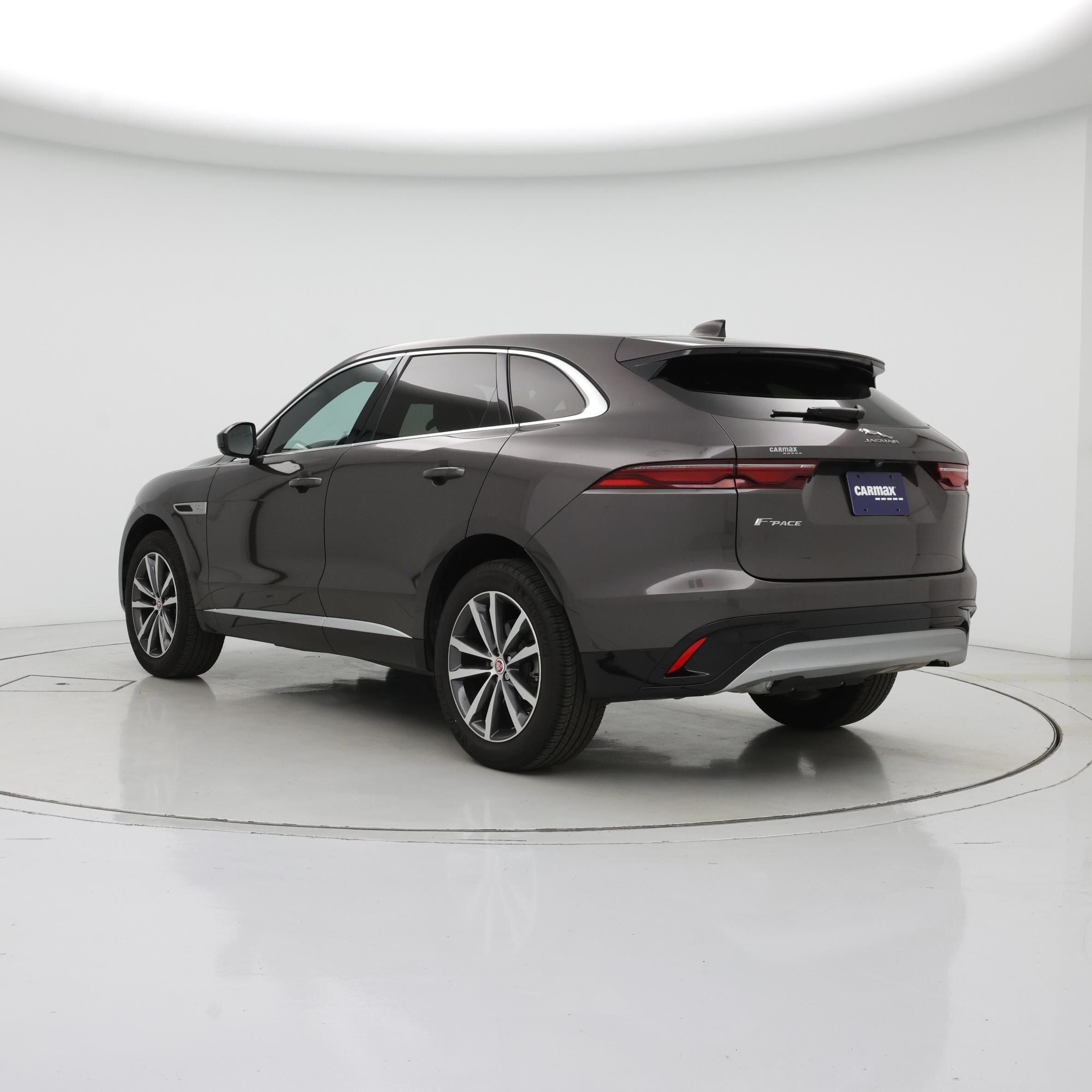 Thumbnail: 2022 Jaguar F-Pace - 2