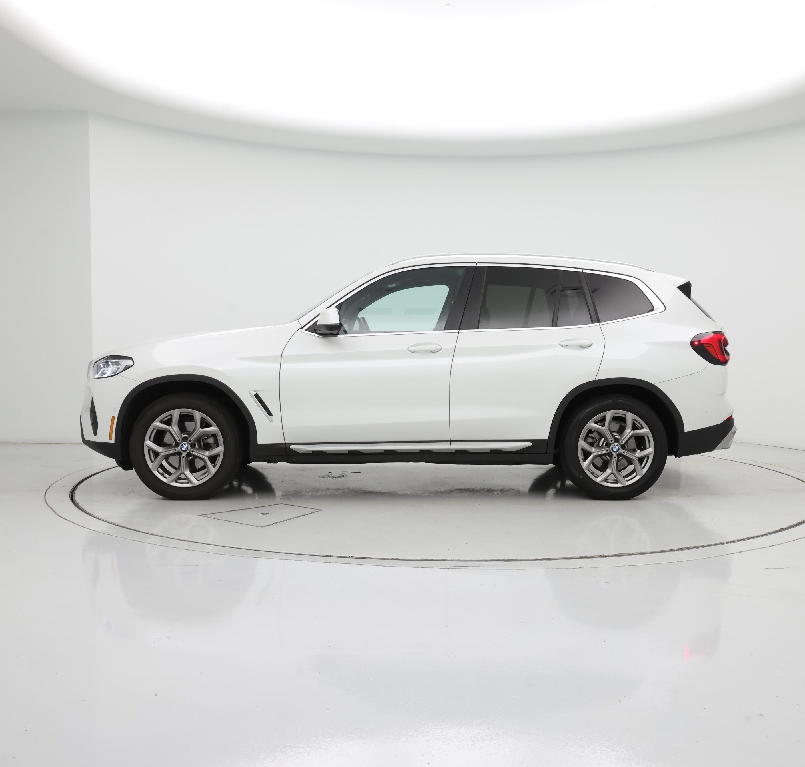 Thumbnail: 2024 BMW X3 - 3