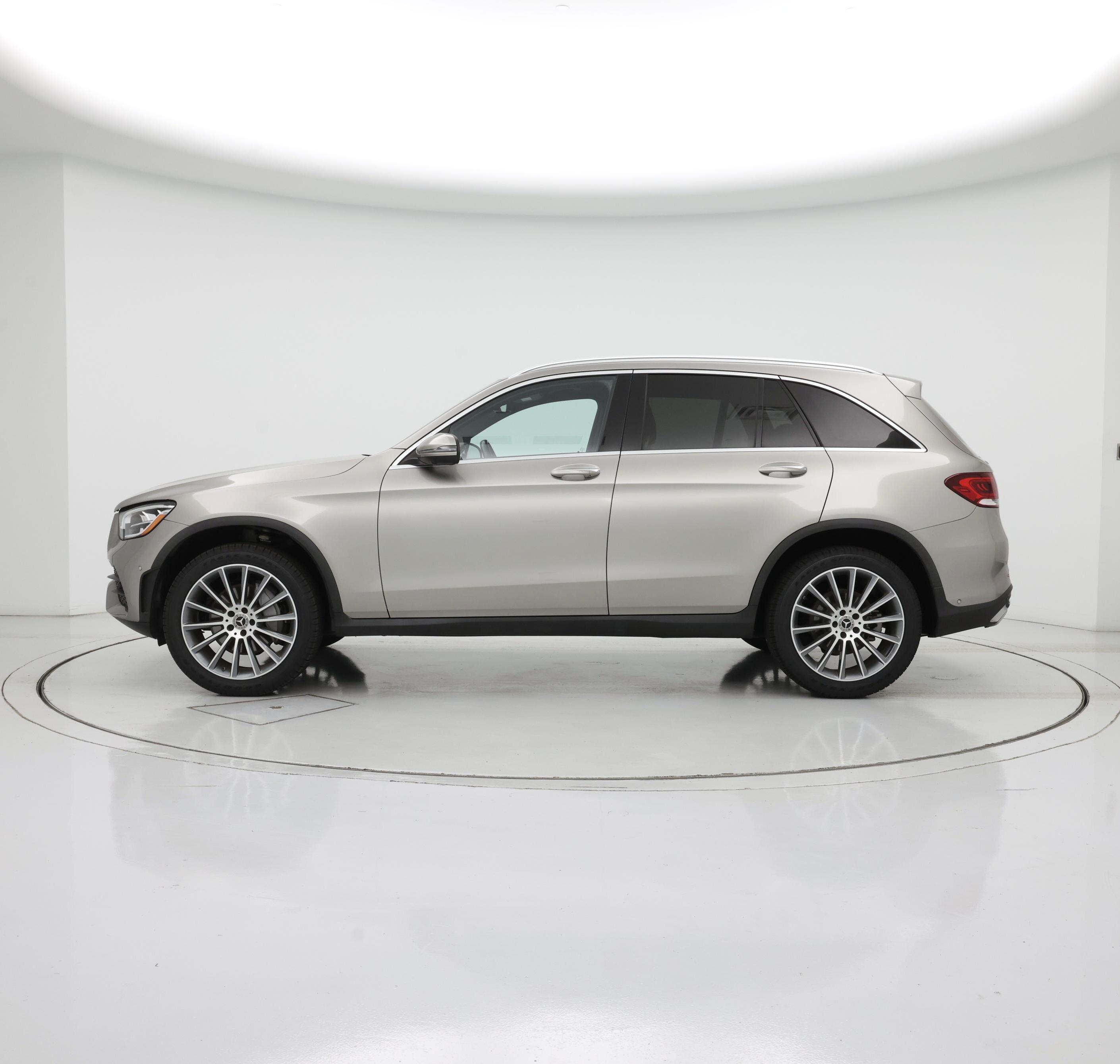 Thumbnail: 2021 Mercedes-Benz GLC - 3