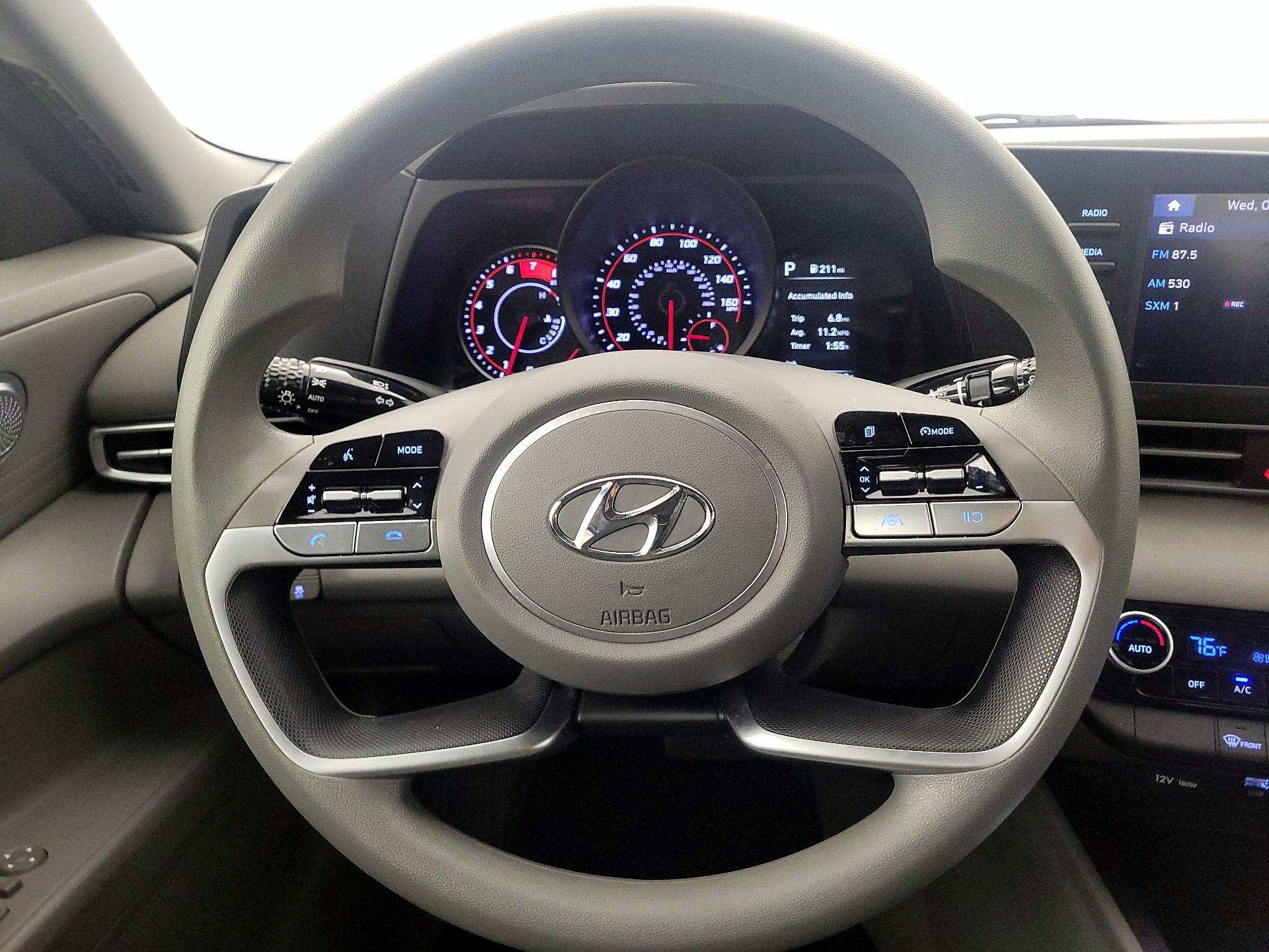 Thumbnail: 2023 Hyundai Elantra - 10