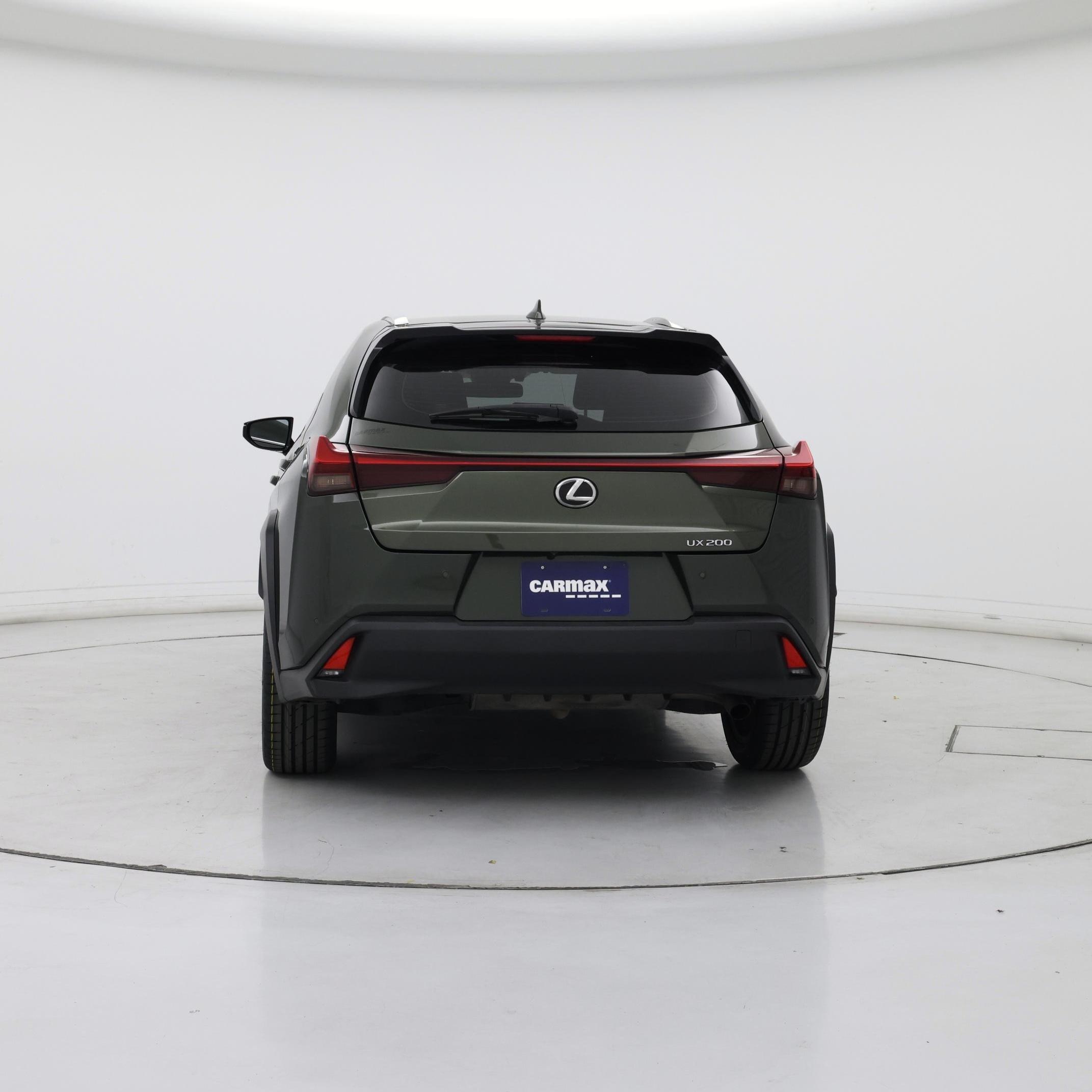 Thumbnail: 2021 Lexus UX - 6