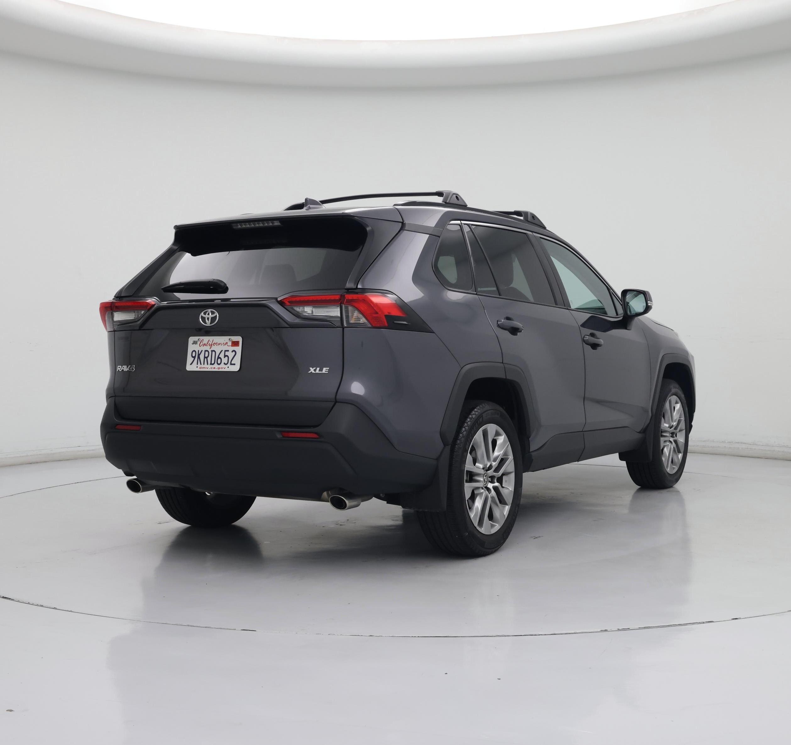 Thumbnail: 2024 Toyota RAV4 - 8