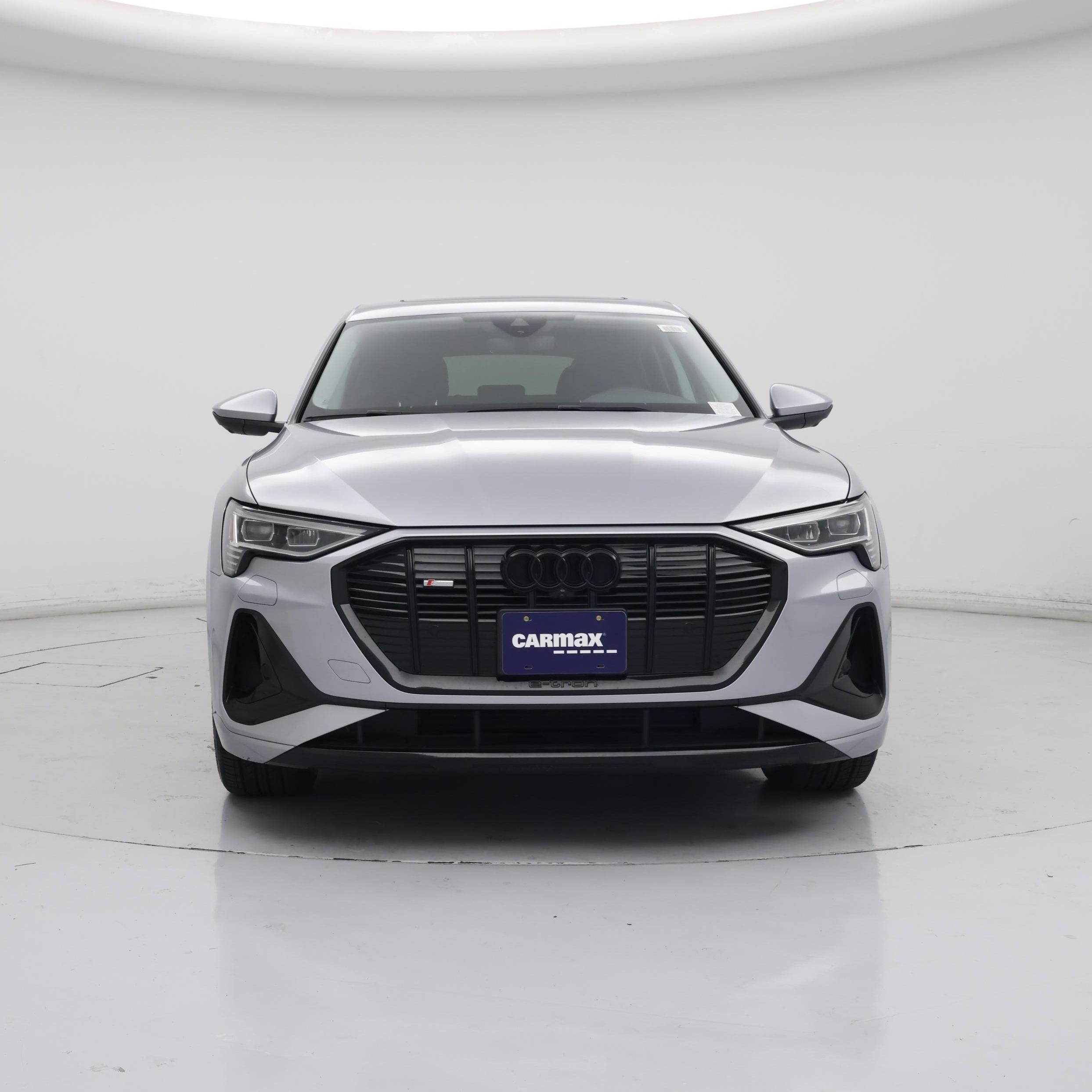 Thumbnail: 2022 Audi e-tron S - 5