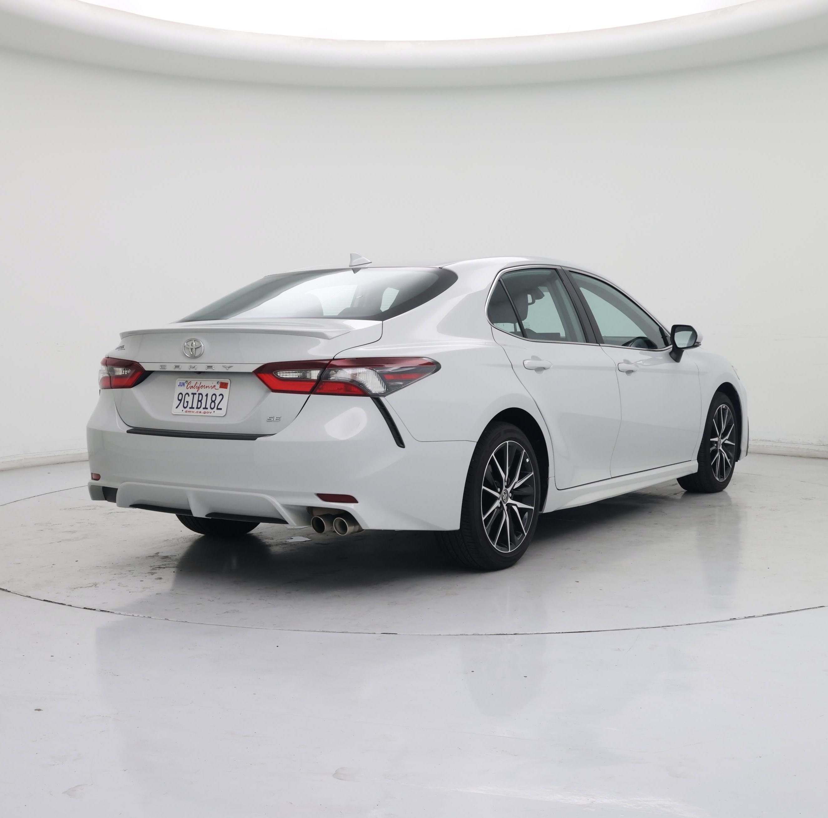Thumbnail: 2023 Toyota Camry - 8