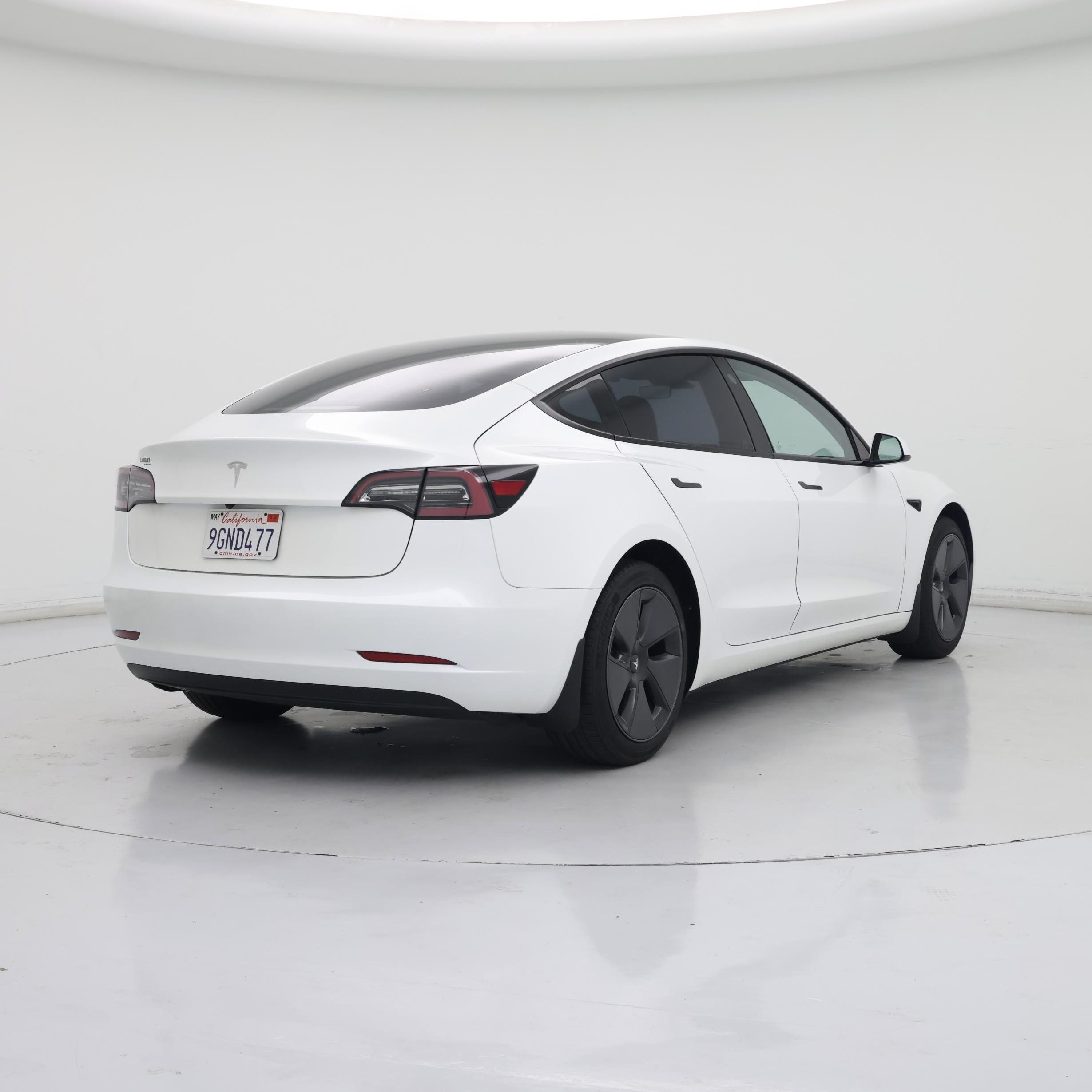 Thumbnail: 2023 Tesla Model 3 - 8