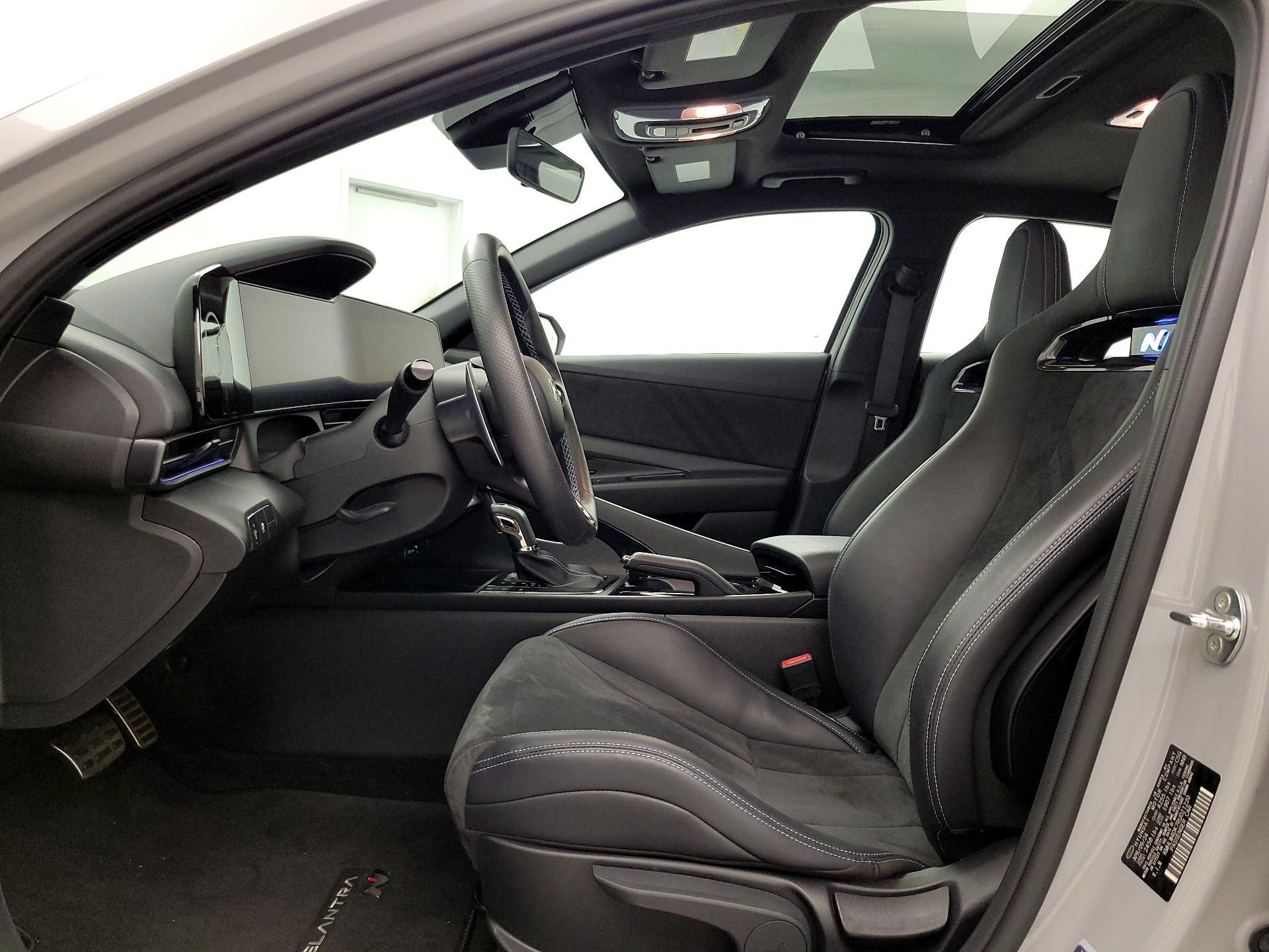 Thumbnail: 2024 Hyundai Elantra - 11