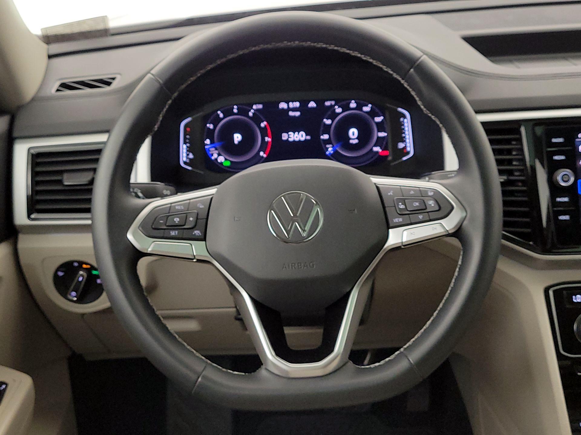 Thumbnail: 2022 Volkswagen Atlas - 10