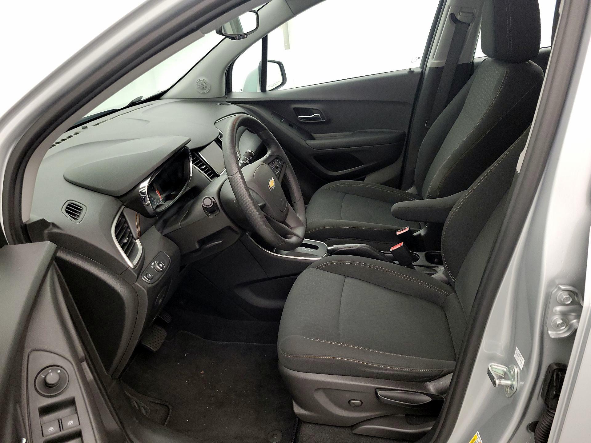 Thumbnail: 2020 Chevrolet Trax - 11