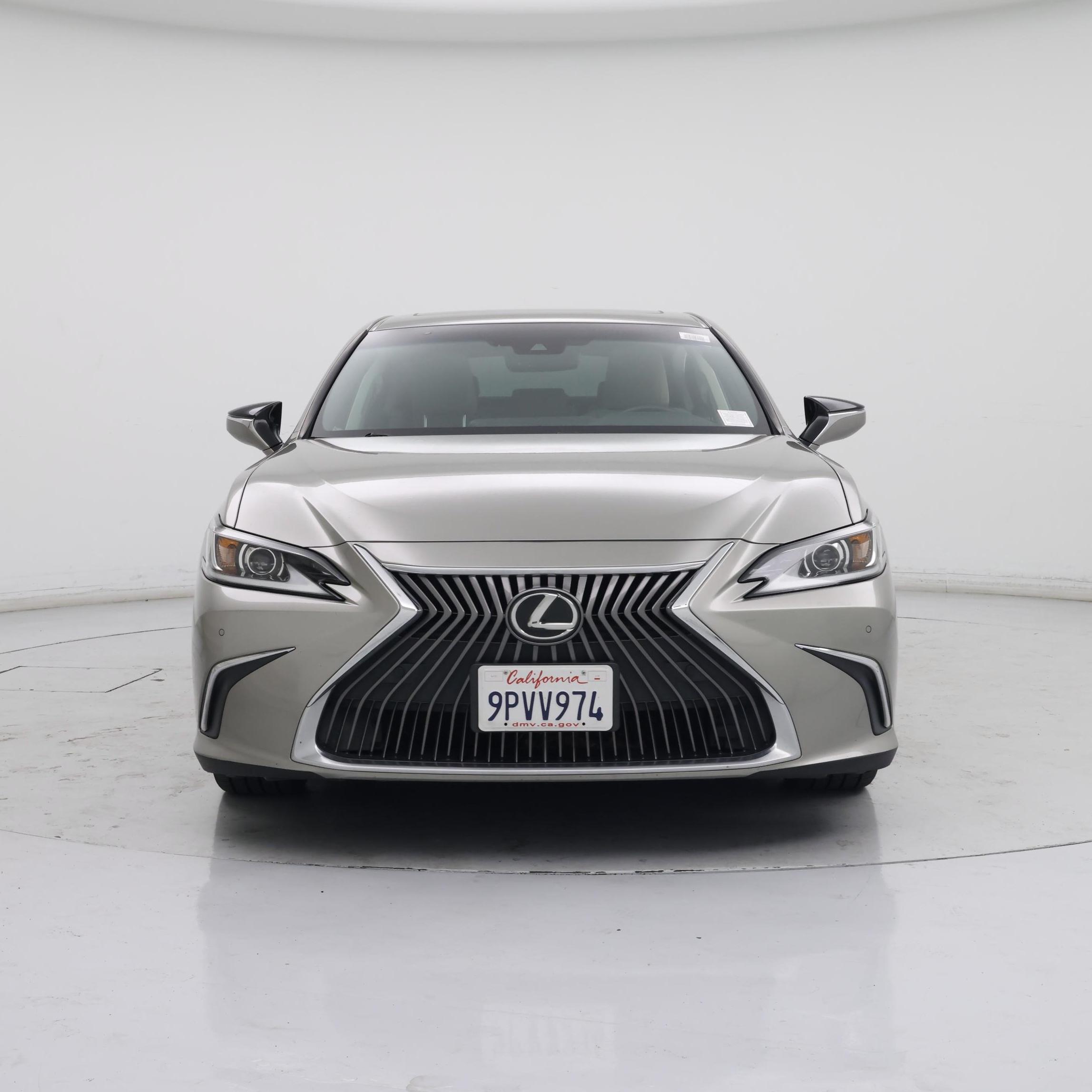 Thumbnail: 2019 Lexus ES - 5