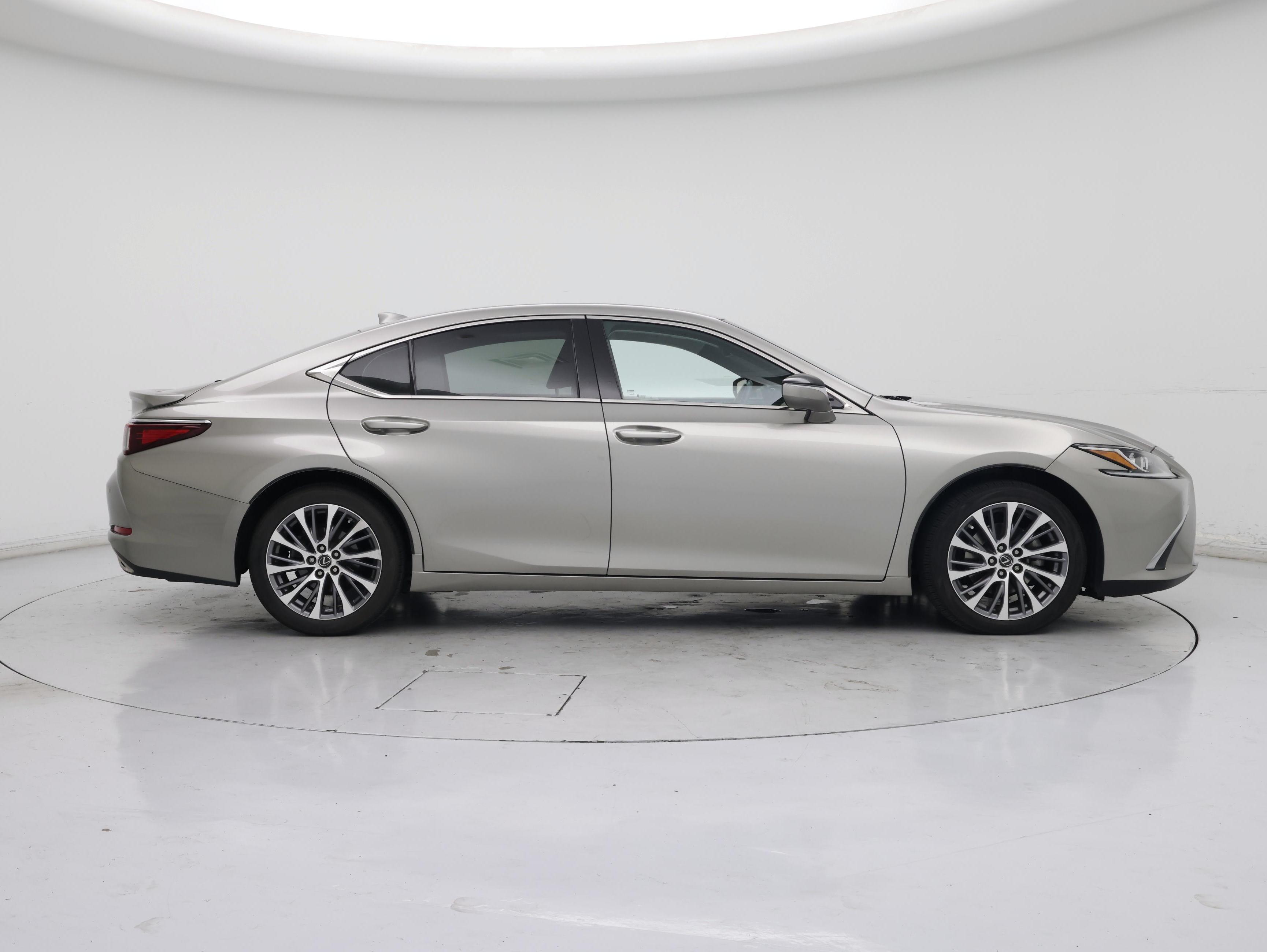 Thumbnail: 2019 Lexus ES - 7