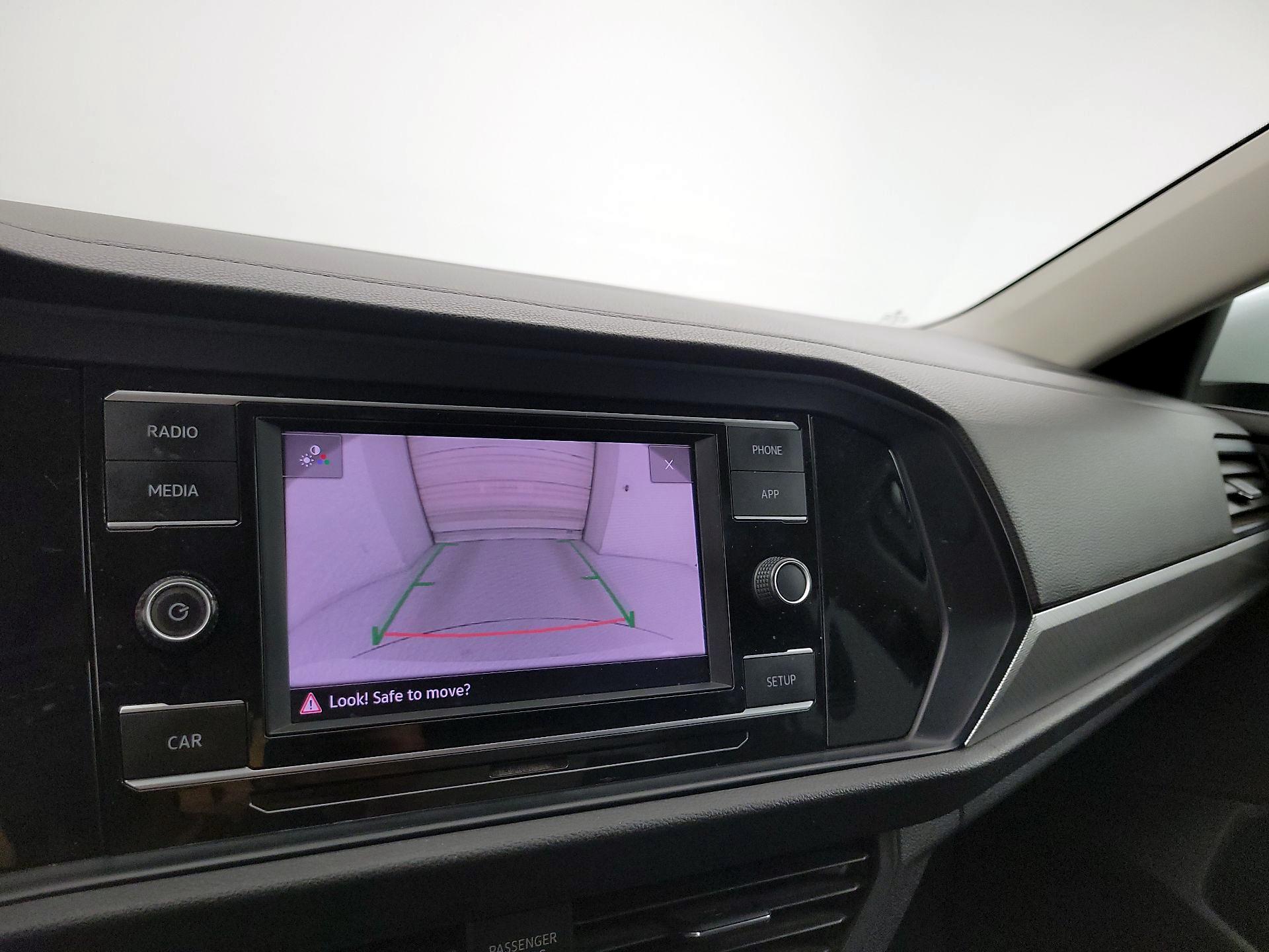 Thumbnail: 2019 Volkswagen Jetta - 14