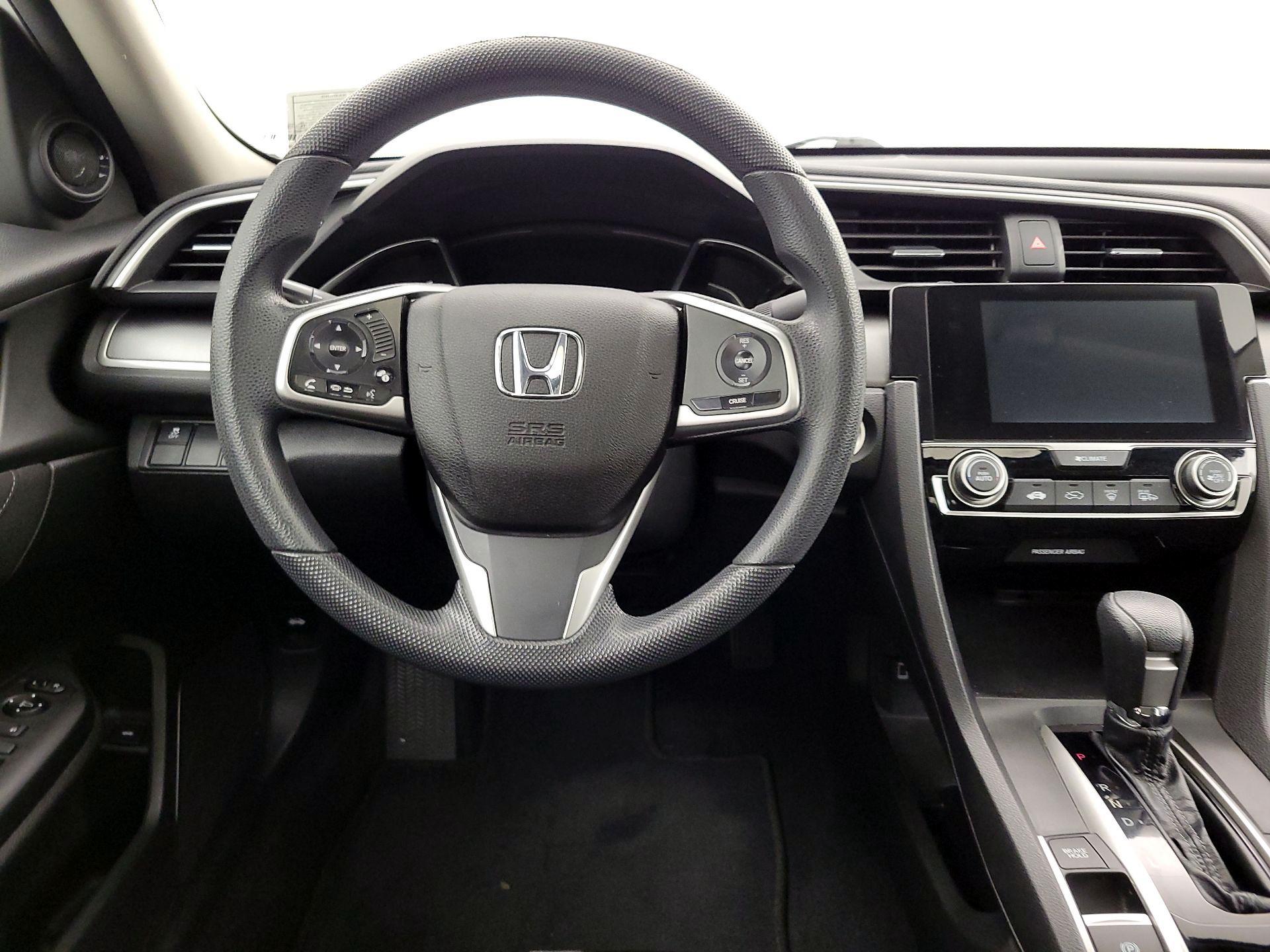 Thumbnail: 2017 Honda Civic - 10