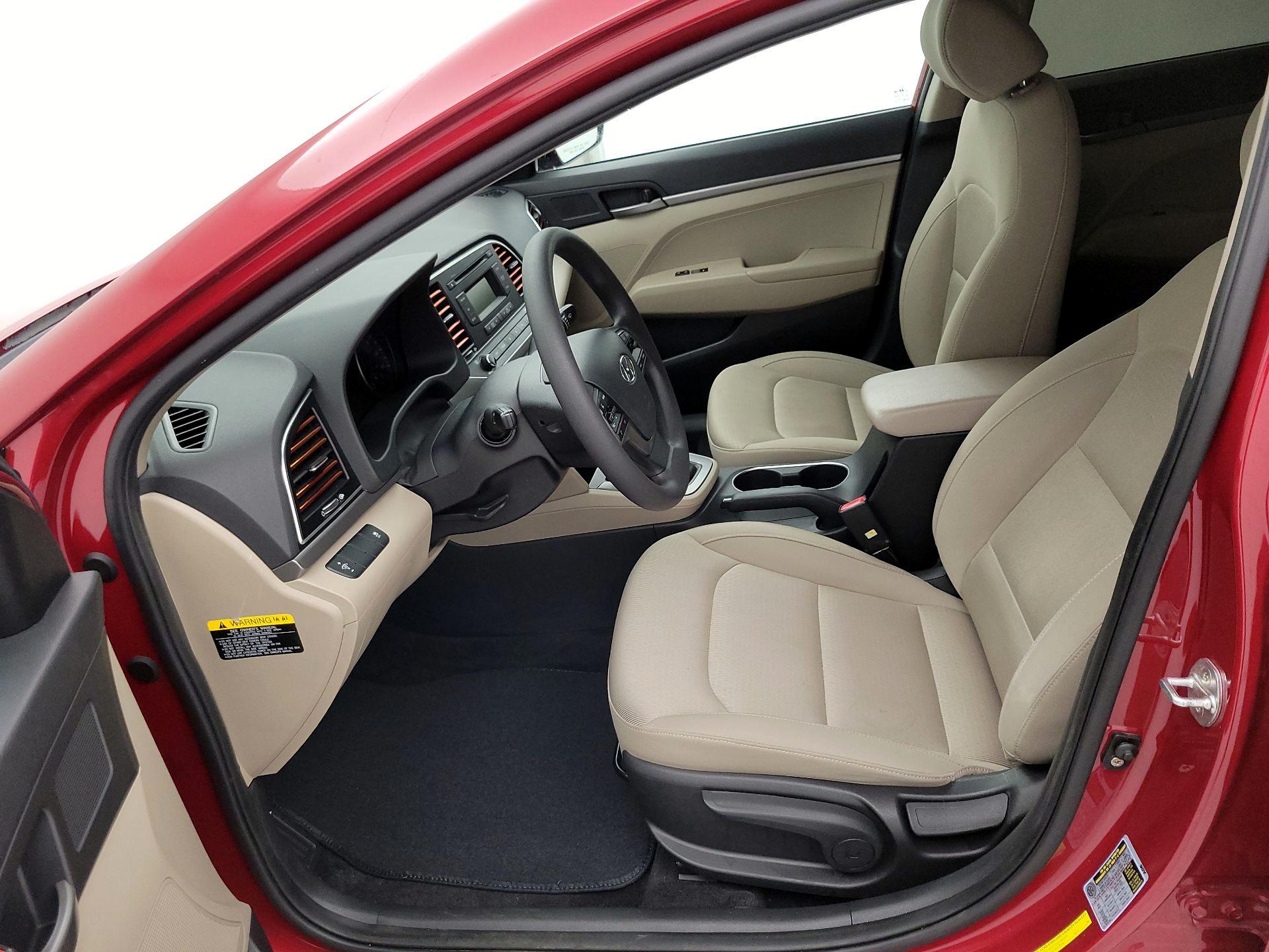 Thumbnail: 2017 Hyundai Elantra - 11