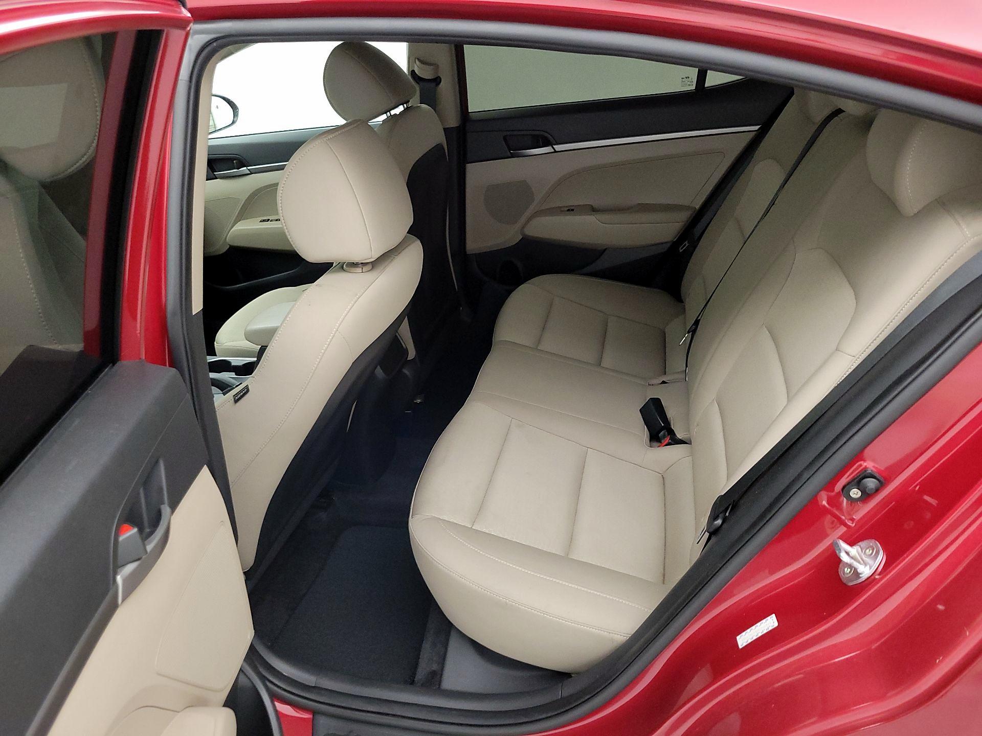 Thumbnail: 2017 Hyundai Elantra - 19