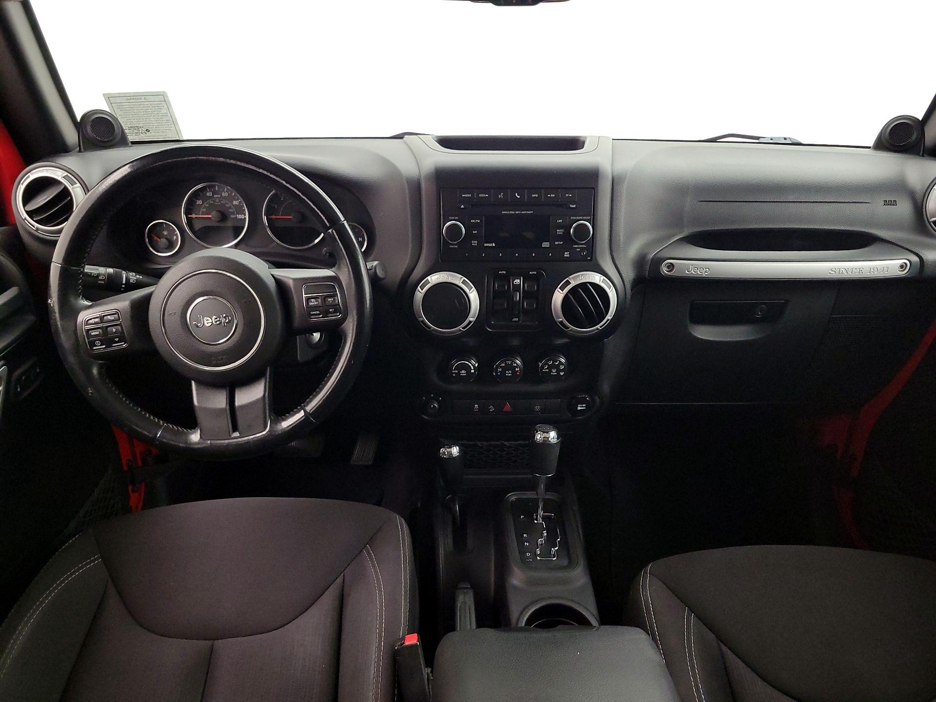 Thumbnail: 2014 Jeep Wrangler - 9