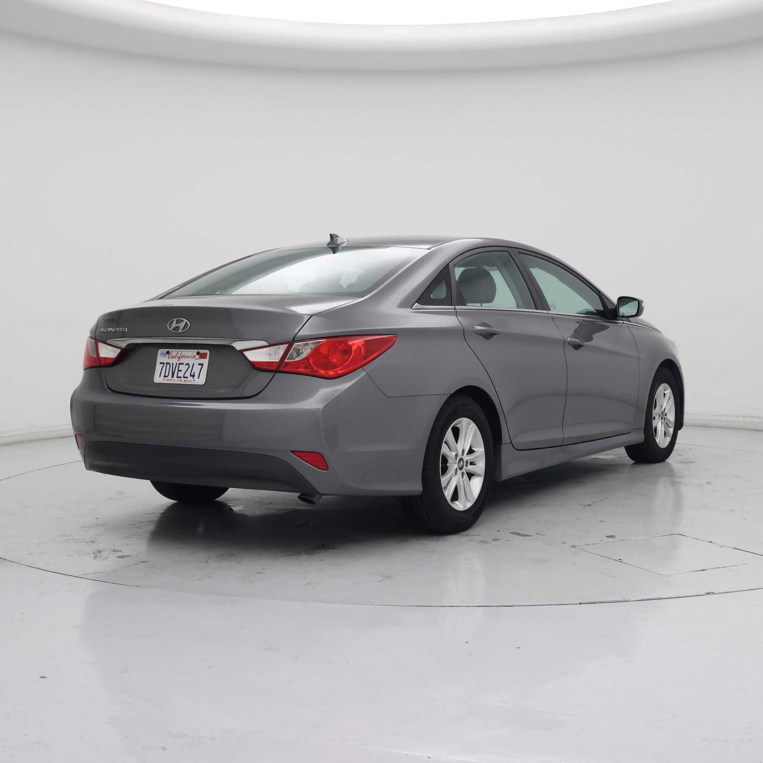 Thumbnail: 2014 Hyundai Sonata - 8