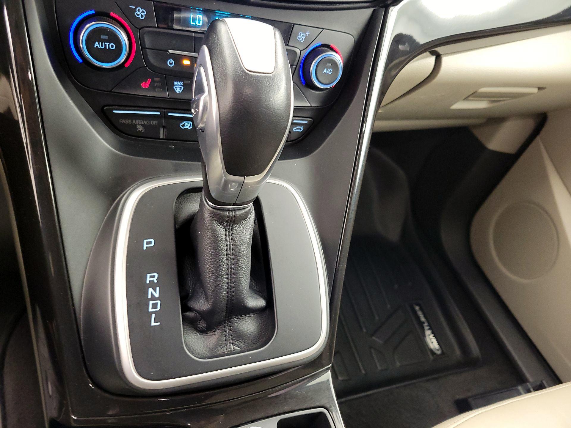 Thumbnail: 2017 Ford C-Max - 17